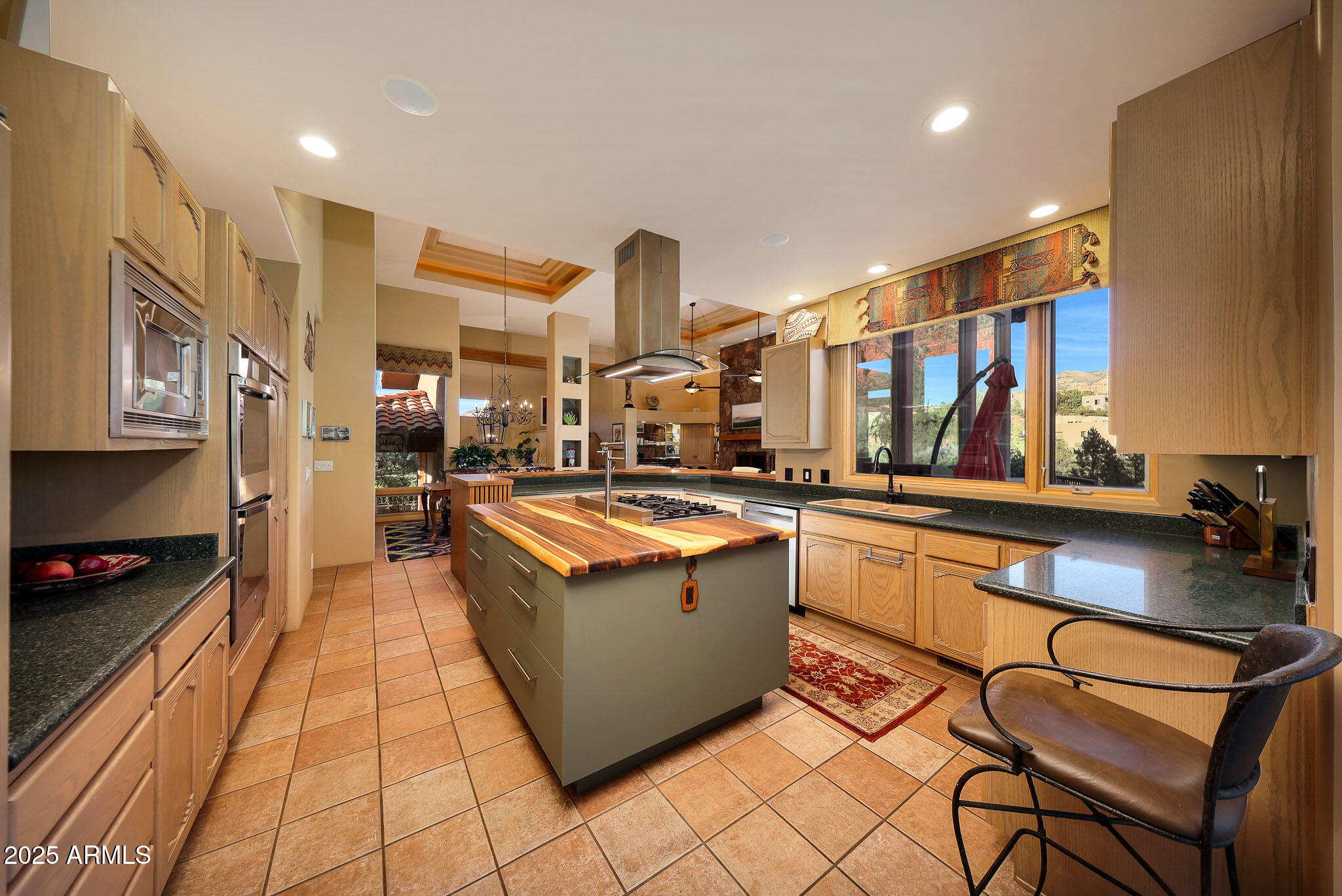 MYSTIC HILLS - Residential