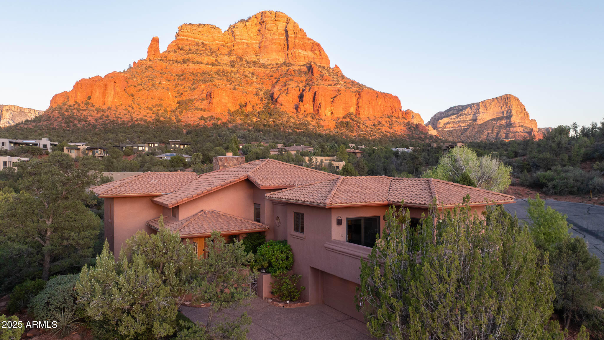 MYSTIC HILLS - Residential