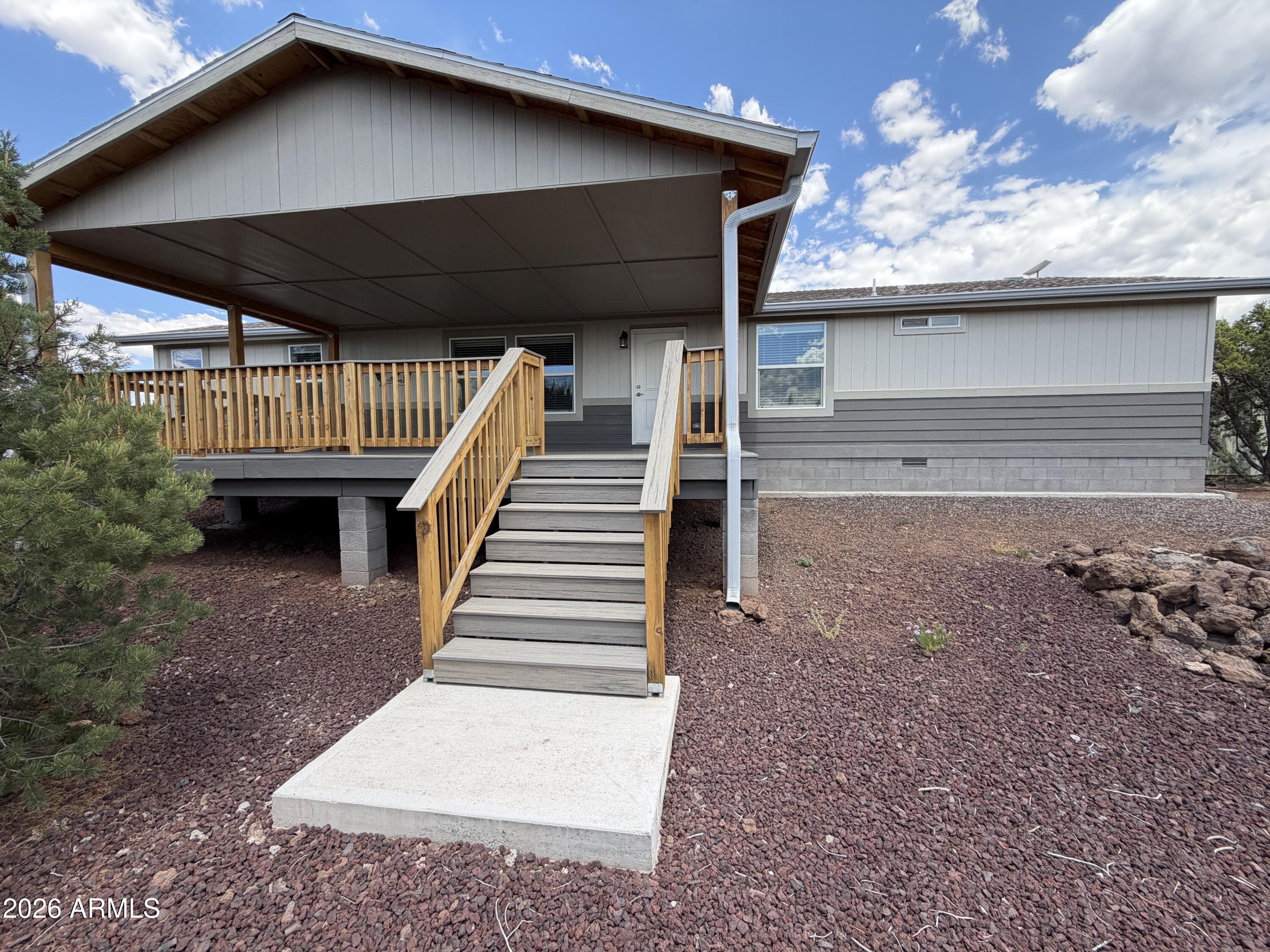 SHOW LOW EAST UNIT 1 - Residential