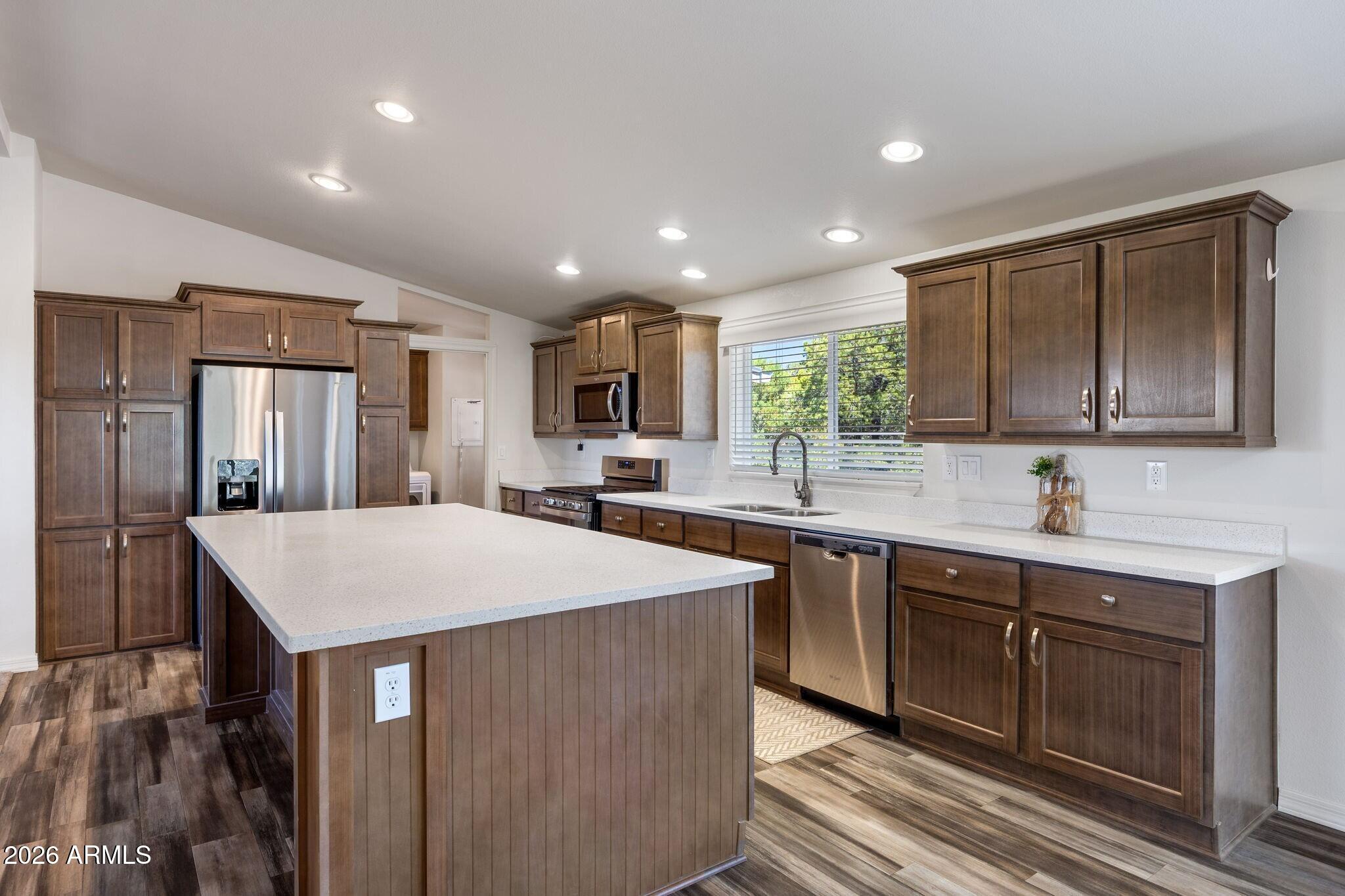 SHOW LOW EAST UNIT 1 - Residential