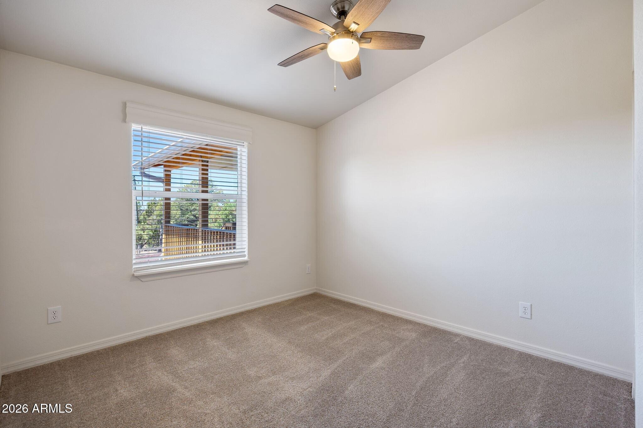 SHOW LOW EAST UNIT 1 - Residential