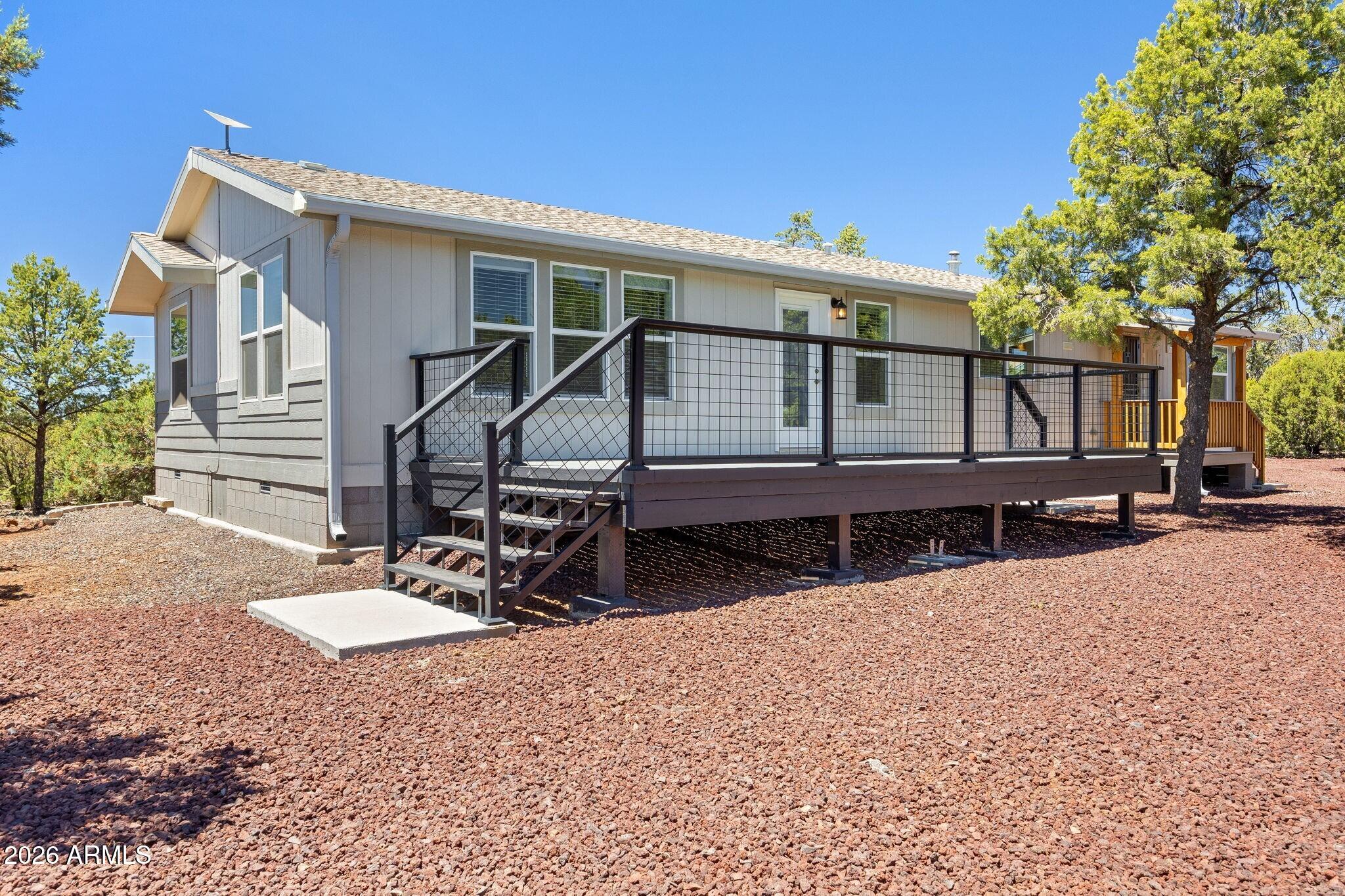 SHOW LOW EAST UNIT 1 - Residential