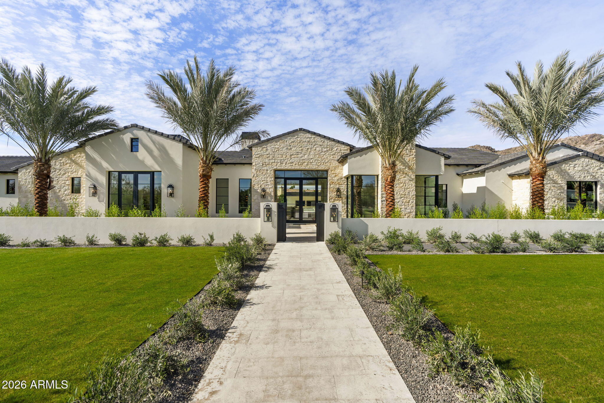 EGYPTIAN HILLS - Residential