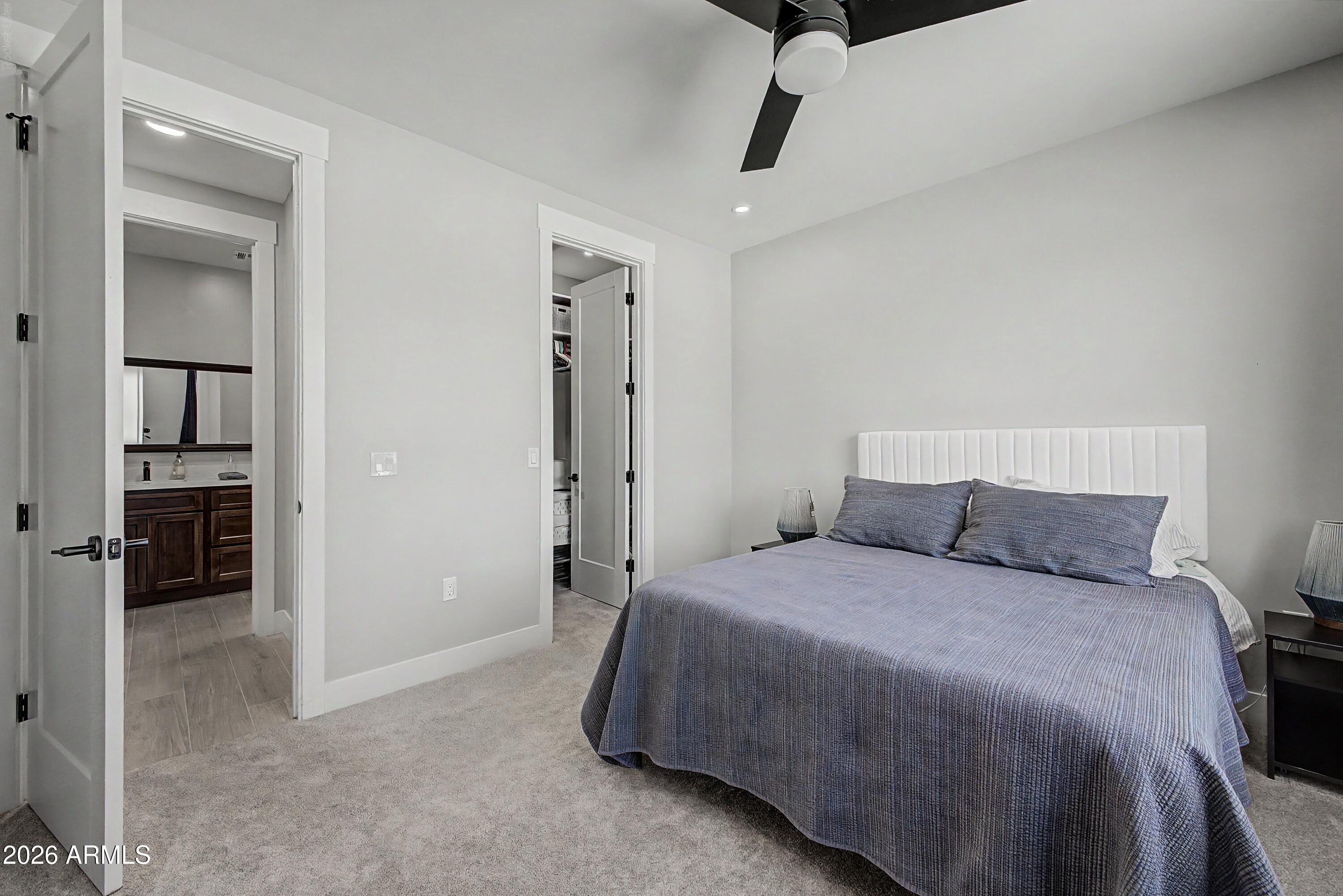 LAS MONTANAS UNIT I - Residential