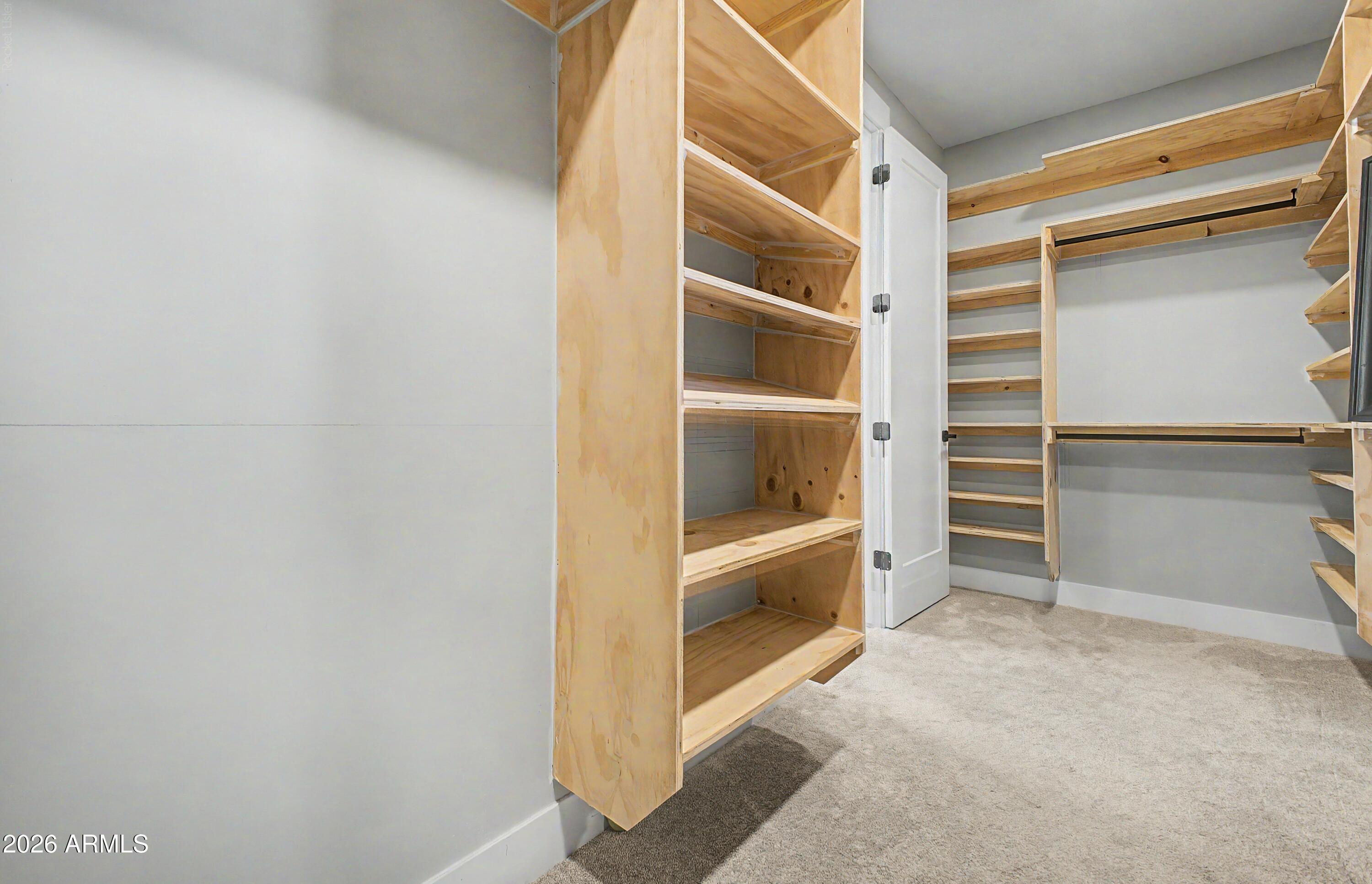 LAS MONTANAS UNIT I - Residential