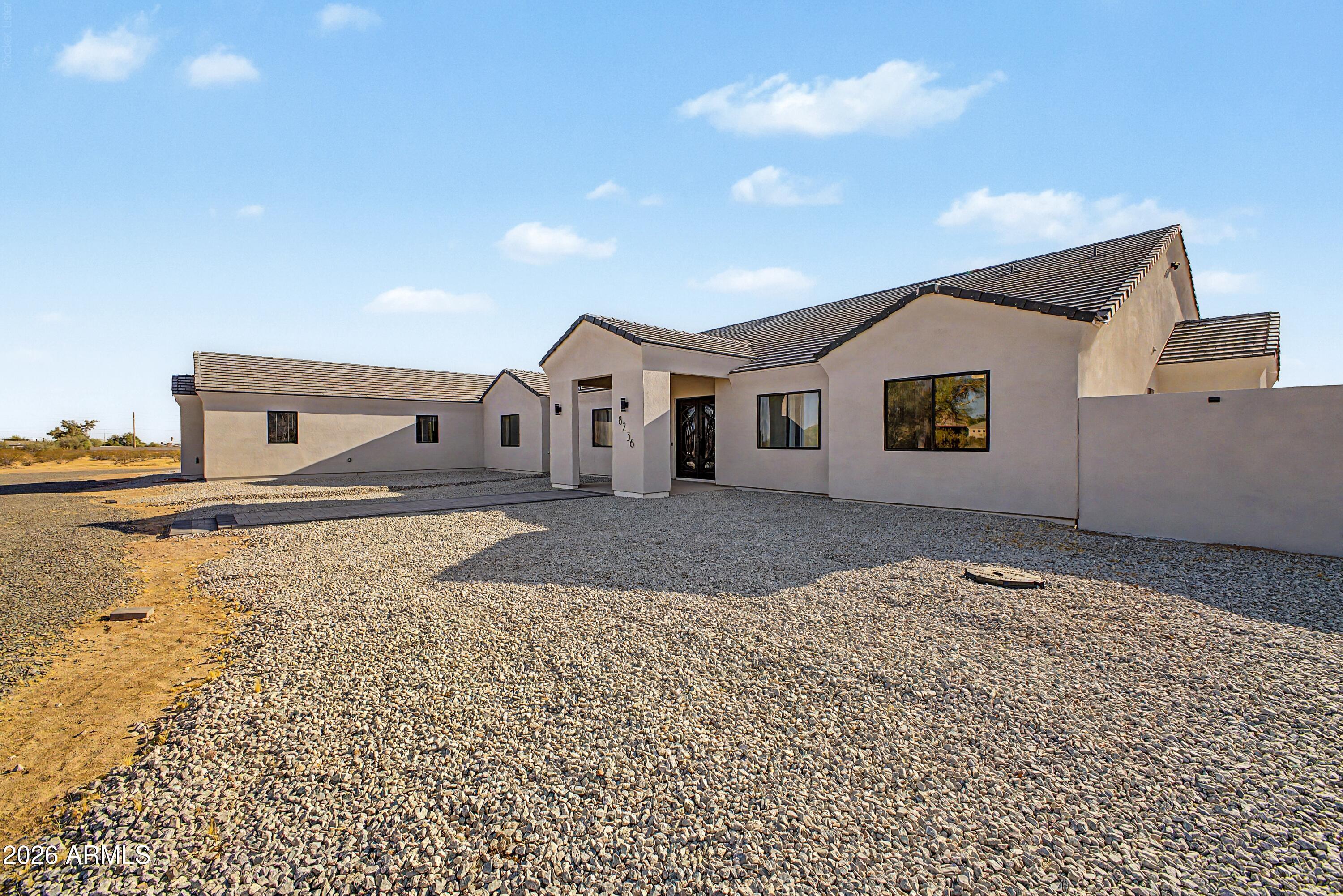 LAS MONTANAS UNIT I - Residential