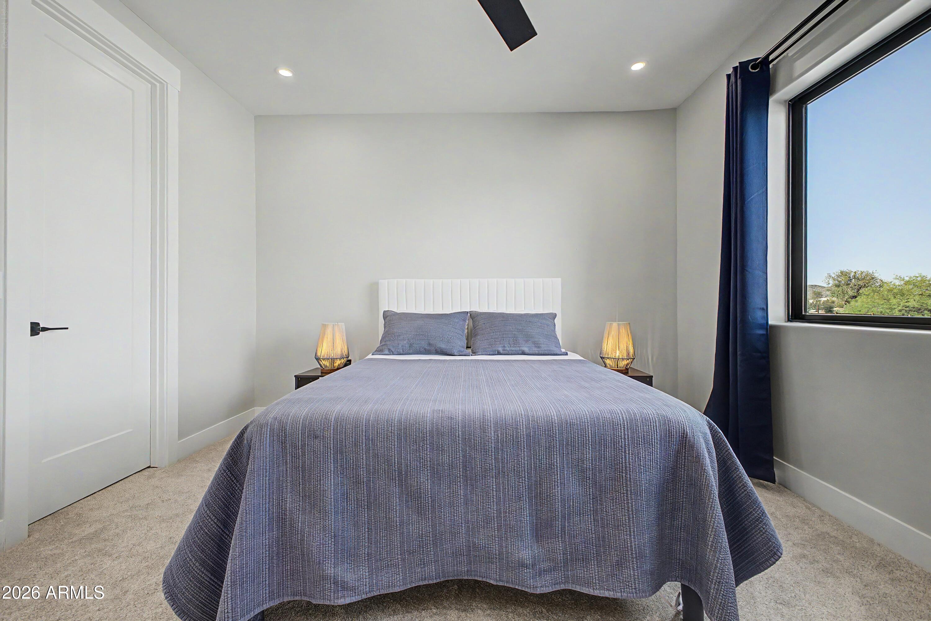 LAS MONTANAS UNIT I - Residential