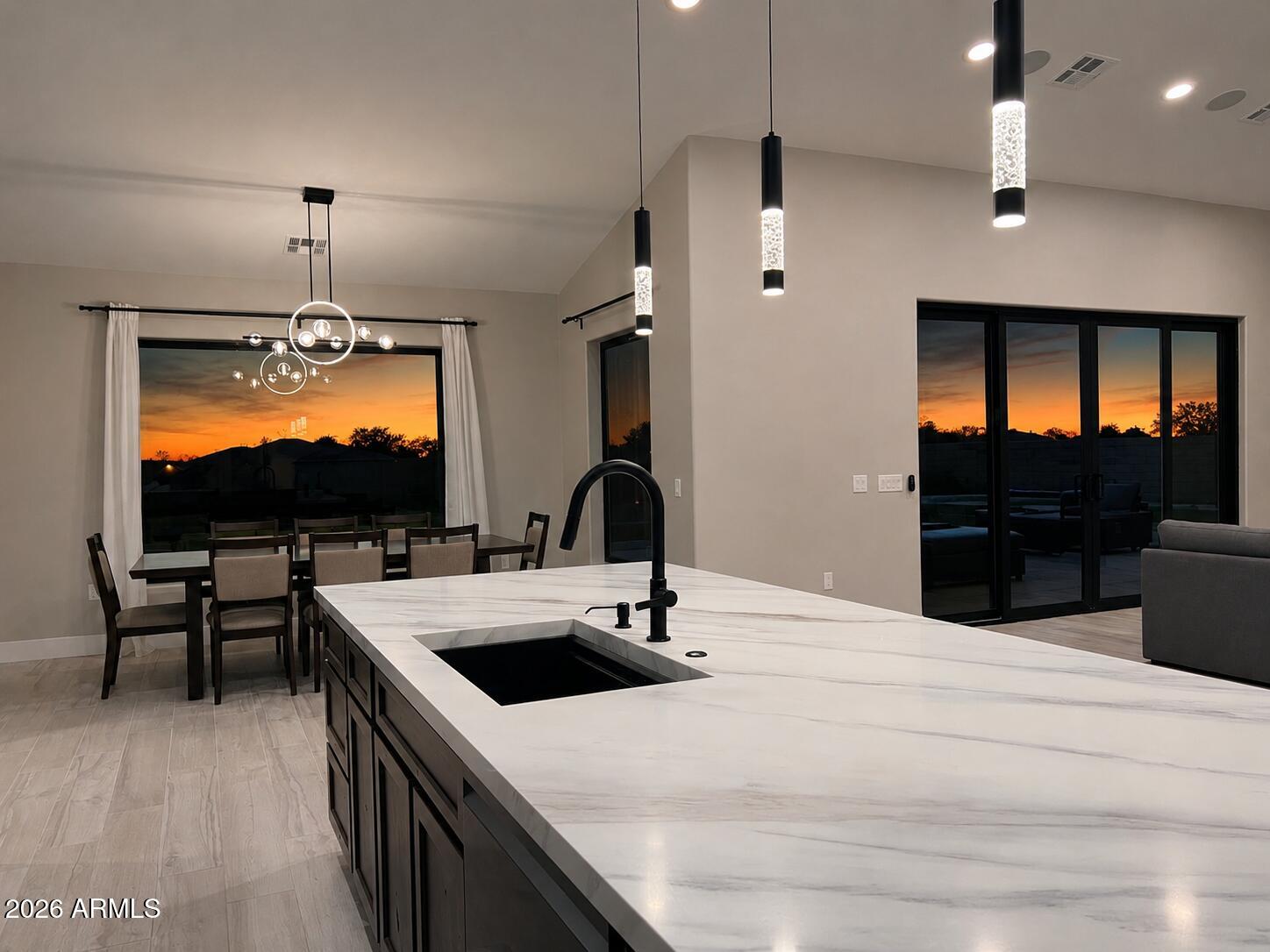 LAS MONTANAS UNIT I - Residential