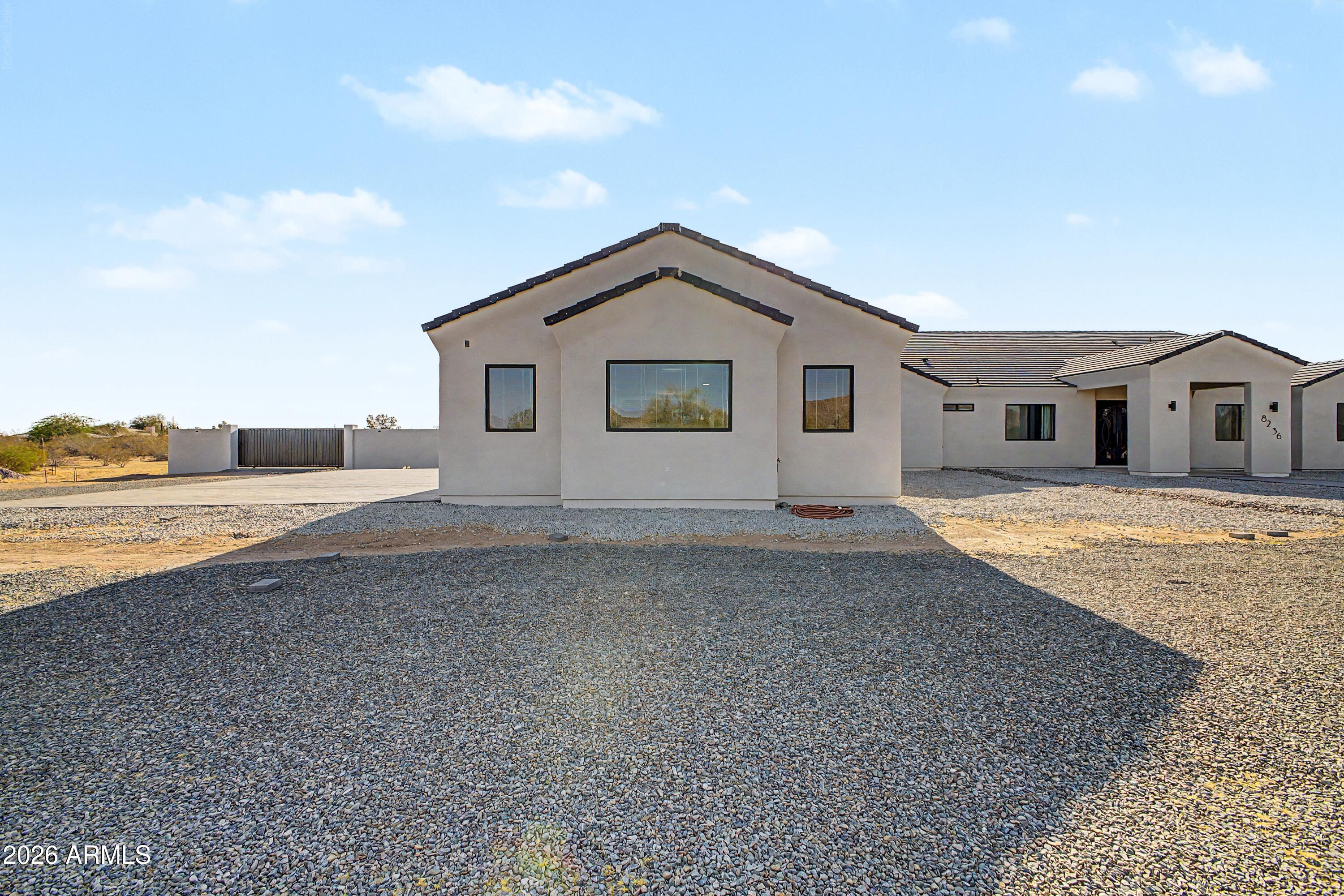 LAS MONTANAS UNIT I - Residential