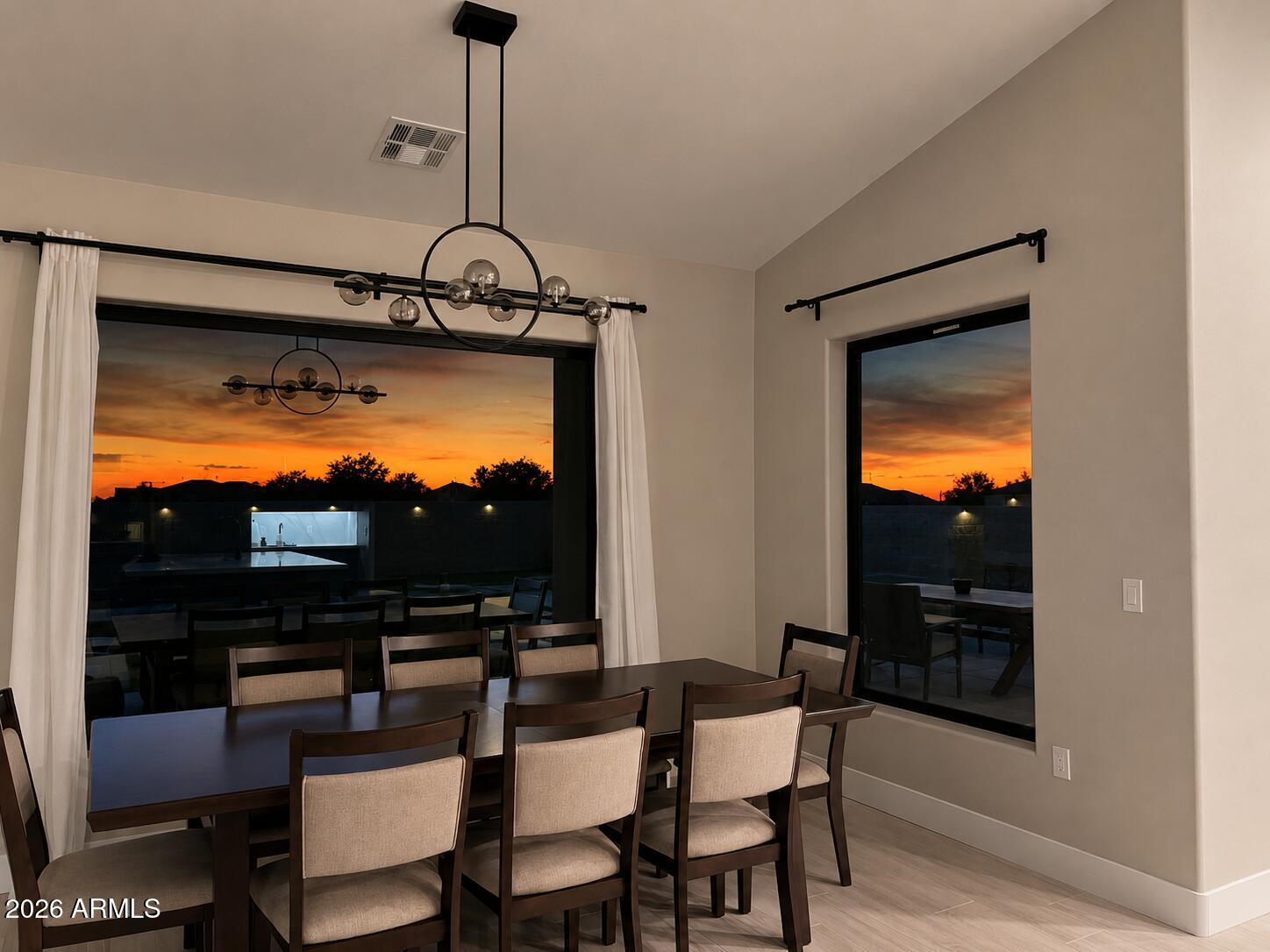LAS MONTANAS UNIT I - Residential