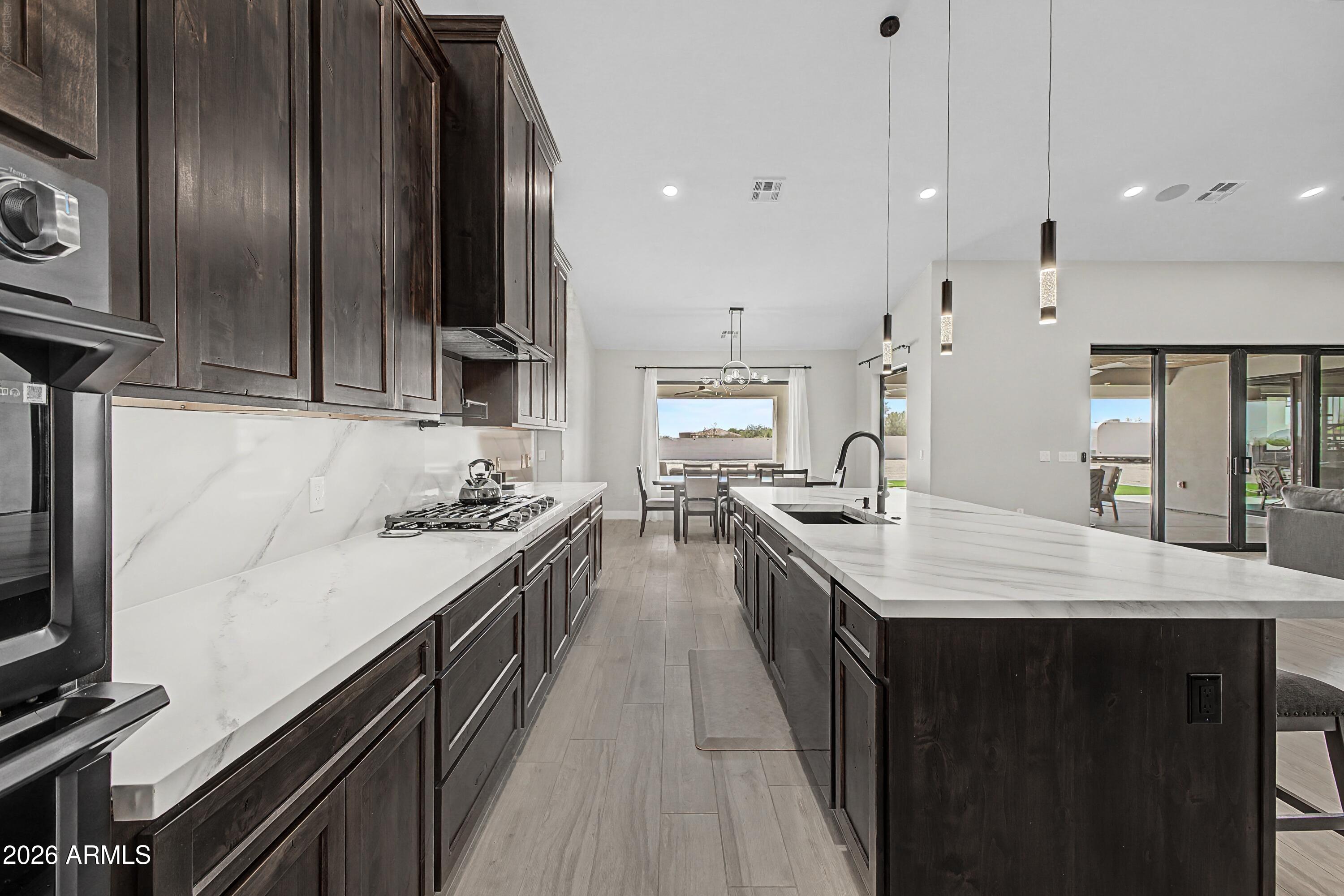 LAS MONTANAS UNIT I - Residential