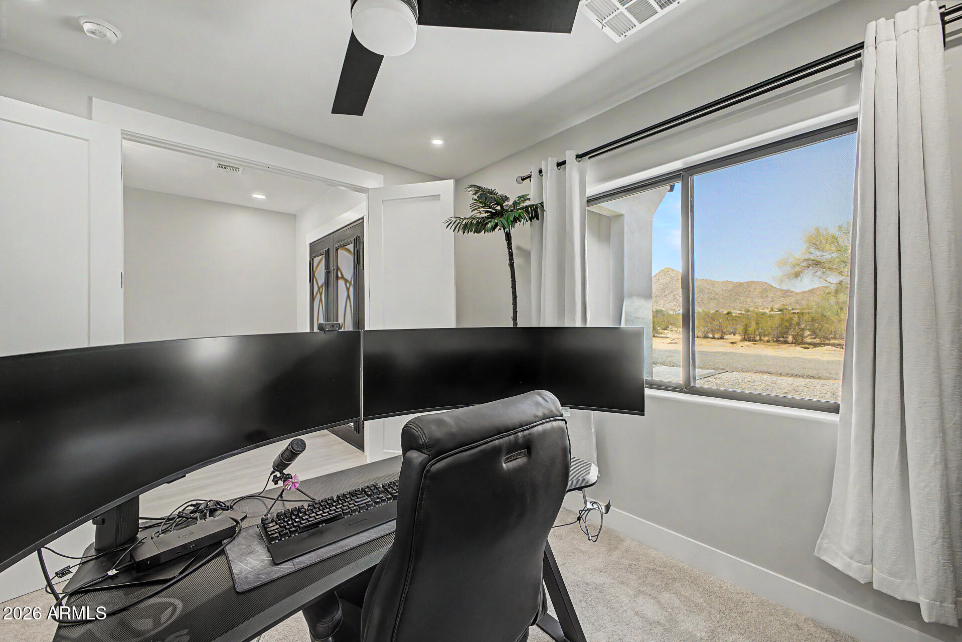 LAS MONTANAS UNIT I - Residential