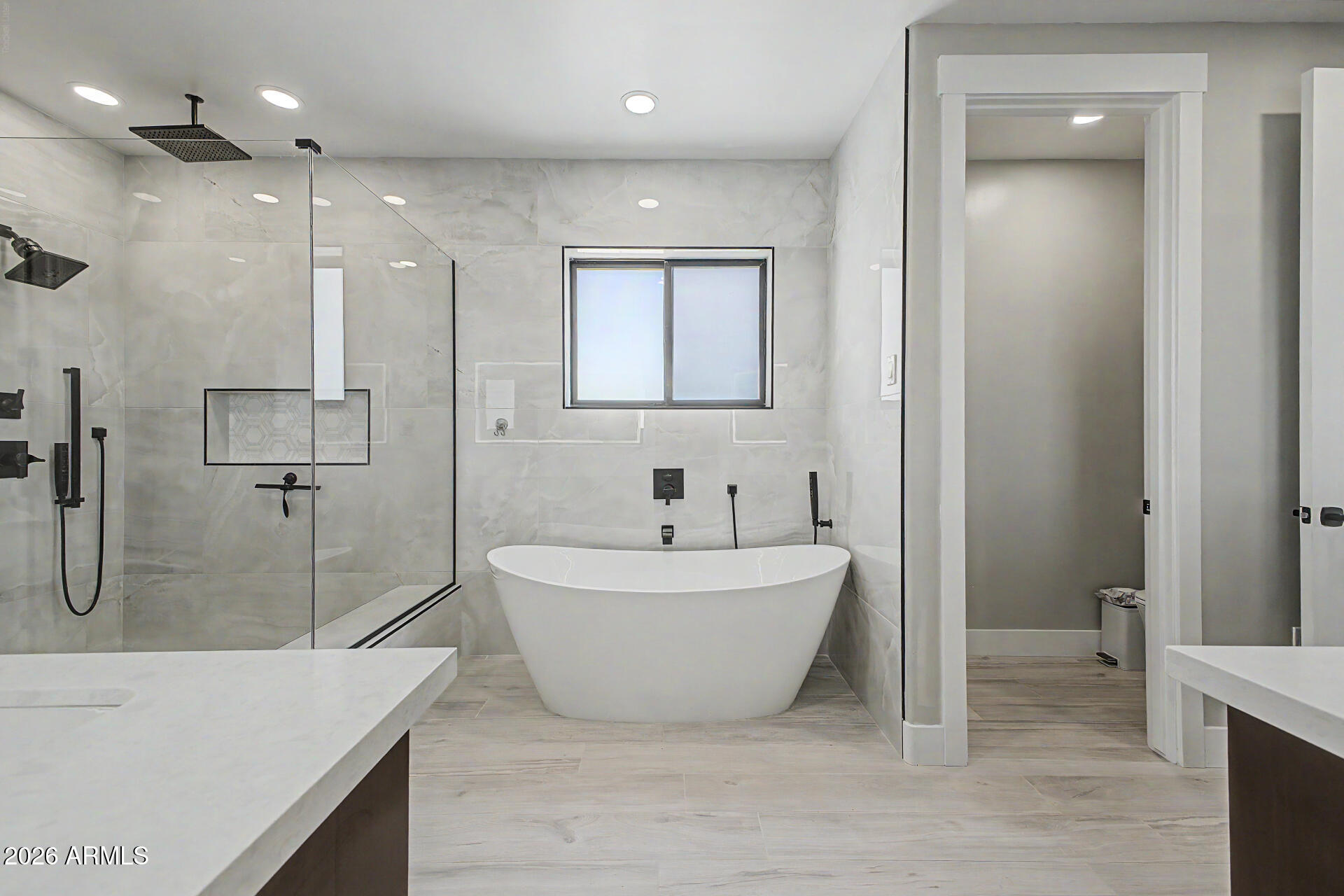 LAS MONTANAS UNIT I - Residential