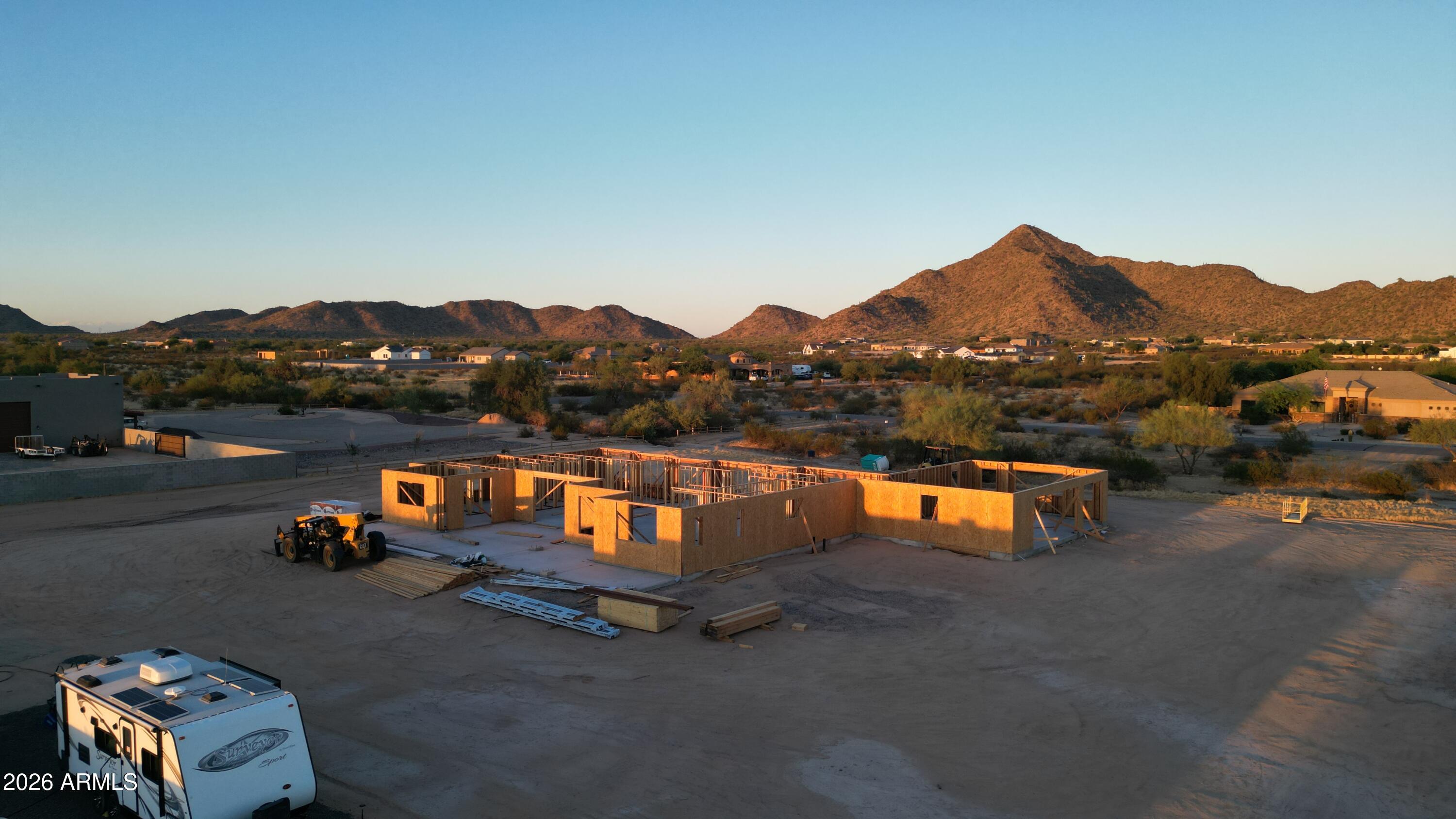 LAS MONTANAS UNIT I - Residential