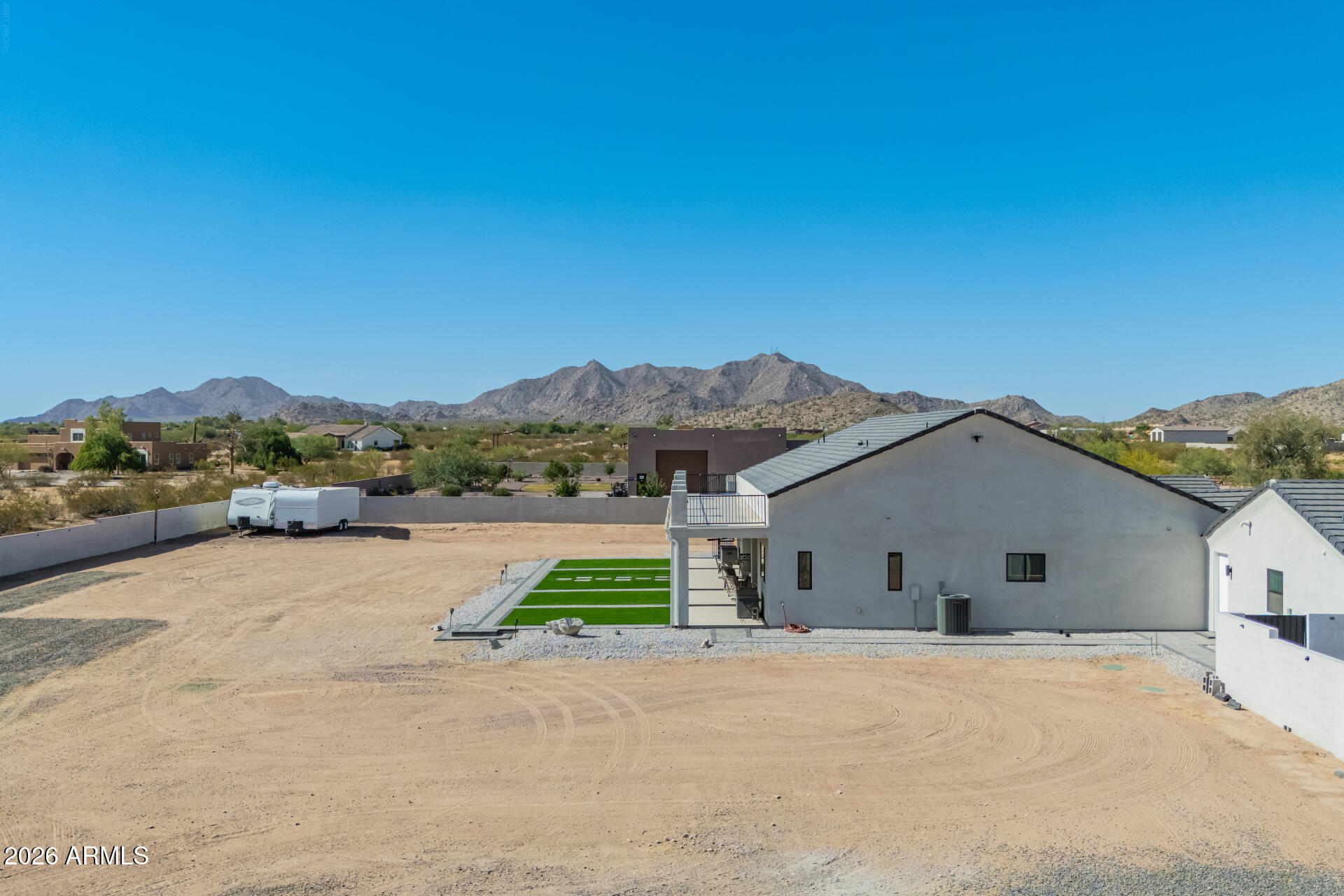 LAS MONTANAS UNIT I - Residential