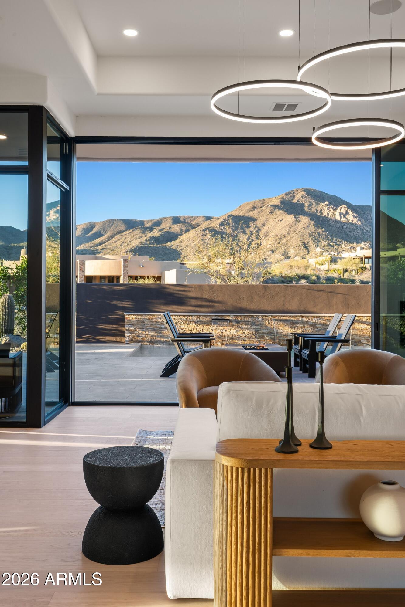 DESERT MOUNTAIN - Residential