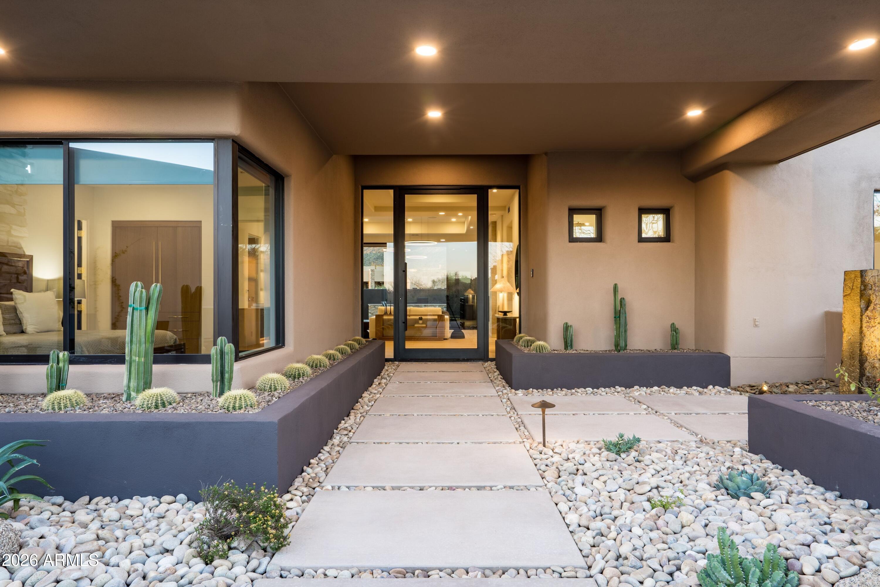 DESERT MOUNTAIN - Residential