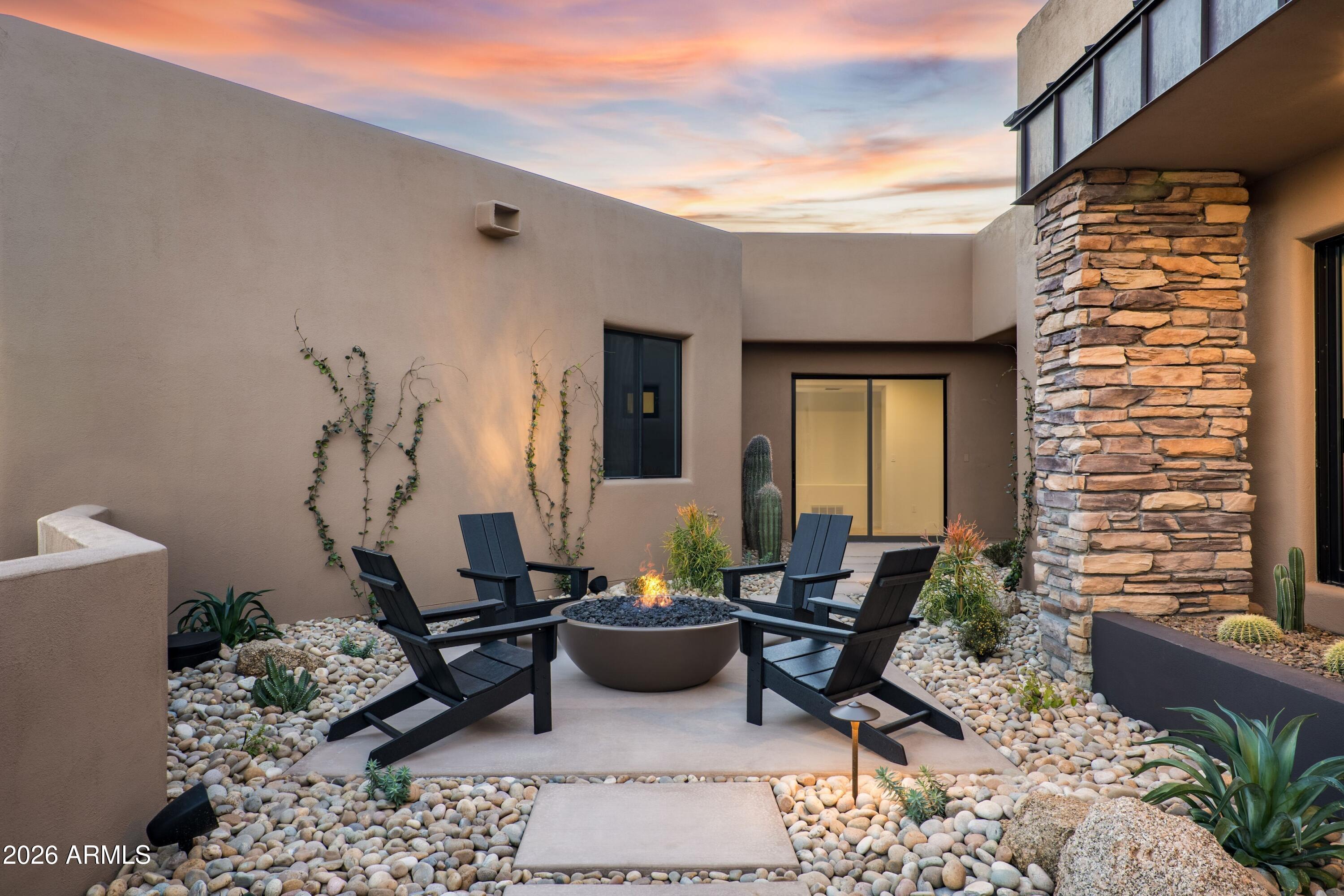DESERT MOUNTAIN - Residential