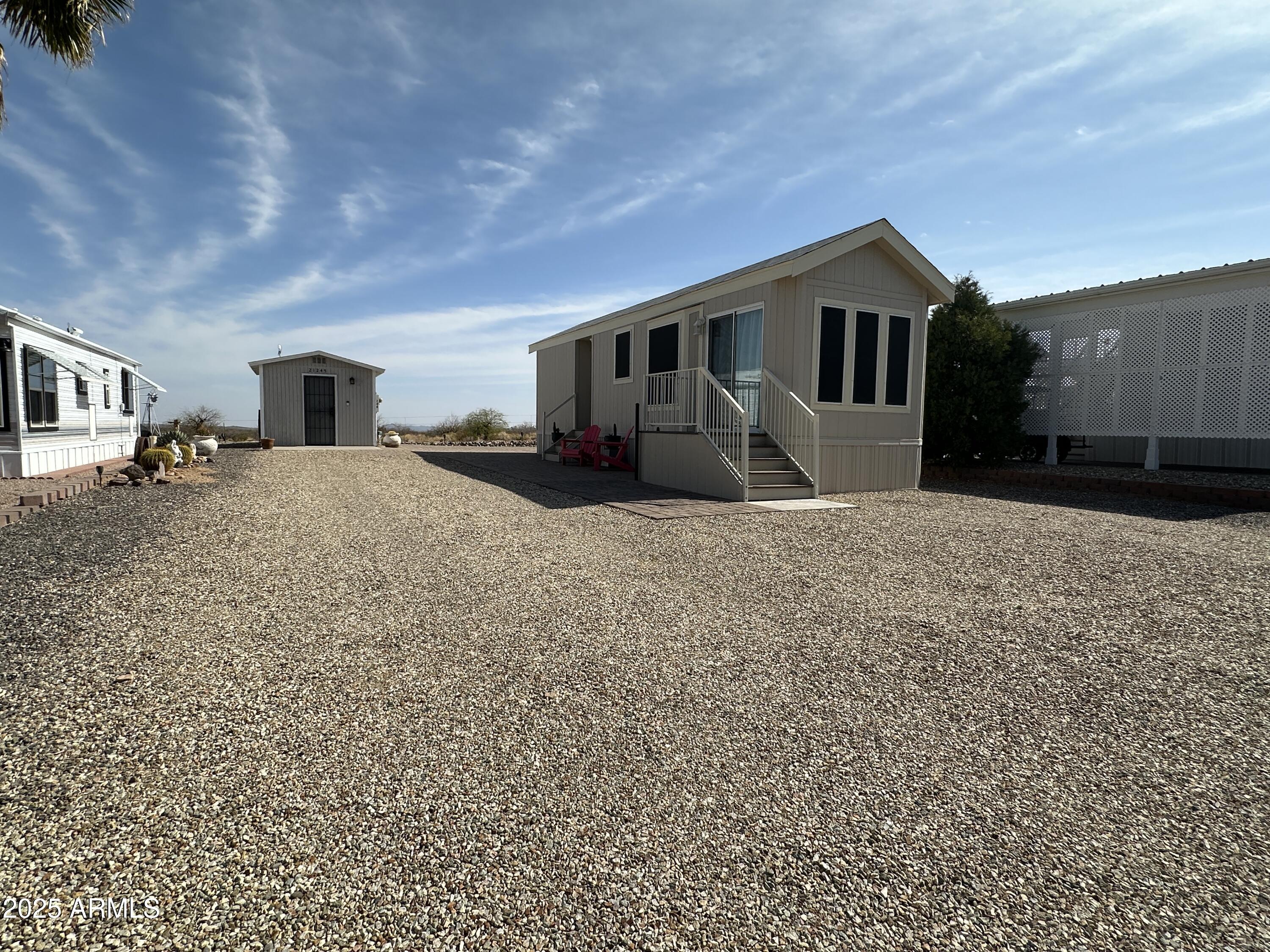 ESCAPEES AT NORTH RANCH - Residential