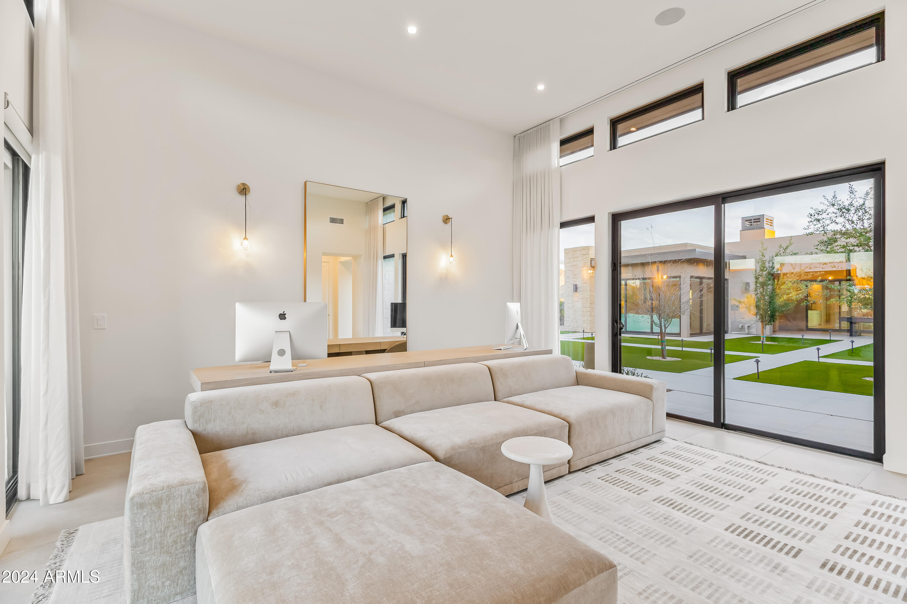 SKYE VIEW - Residential