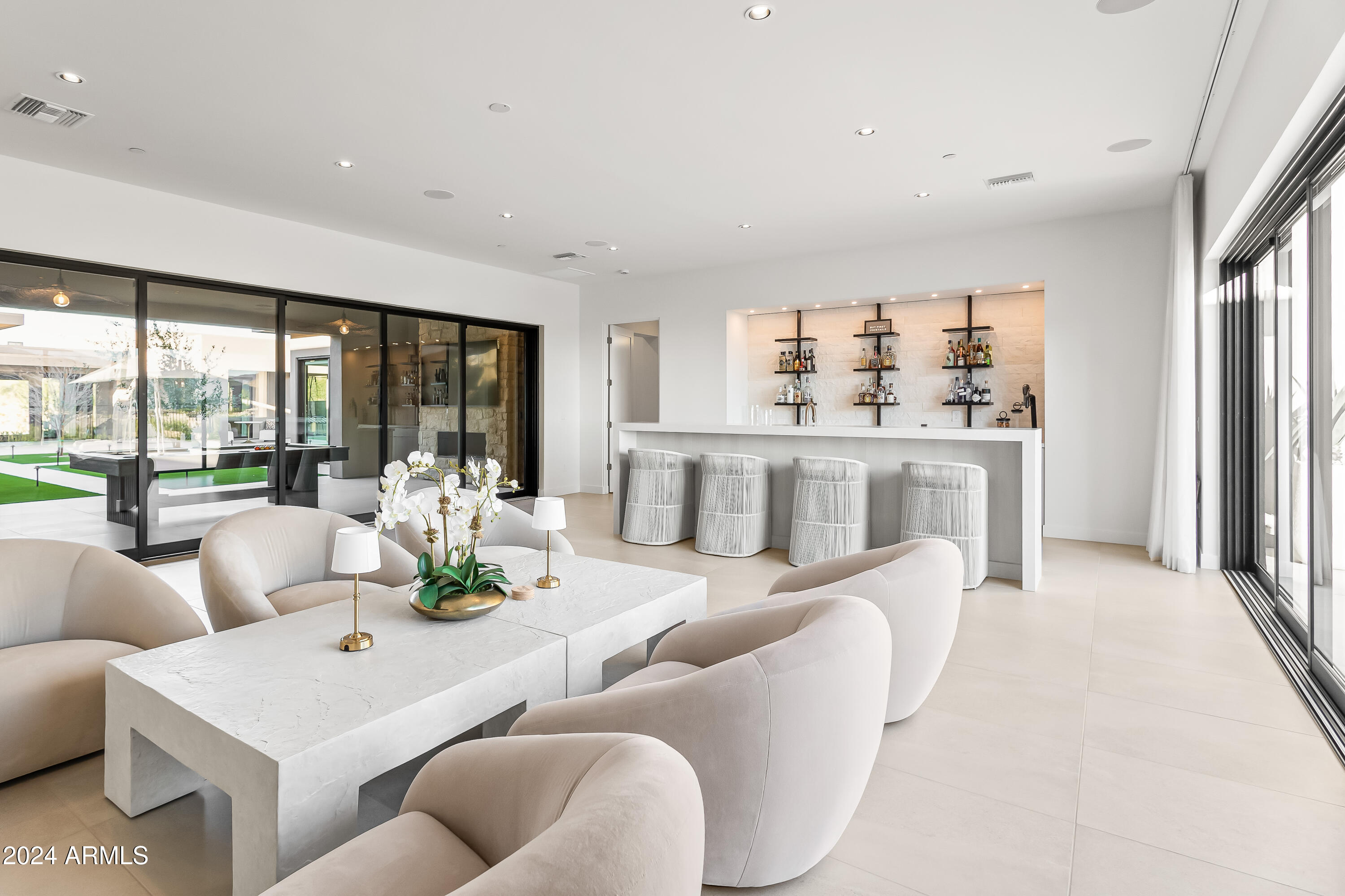 SKYE VIEW - Residential