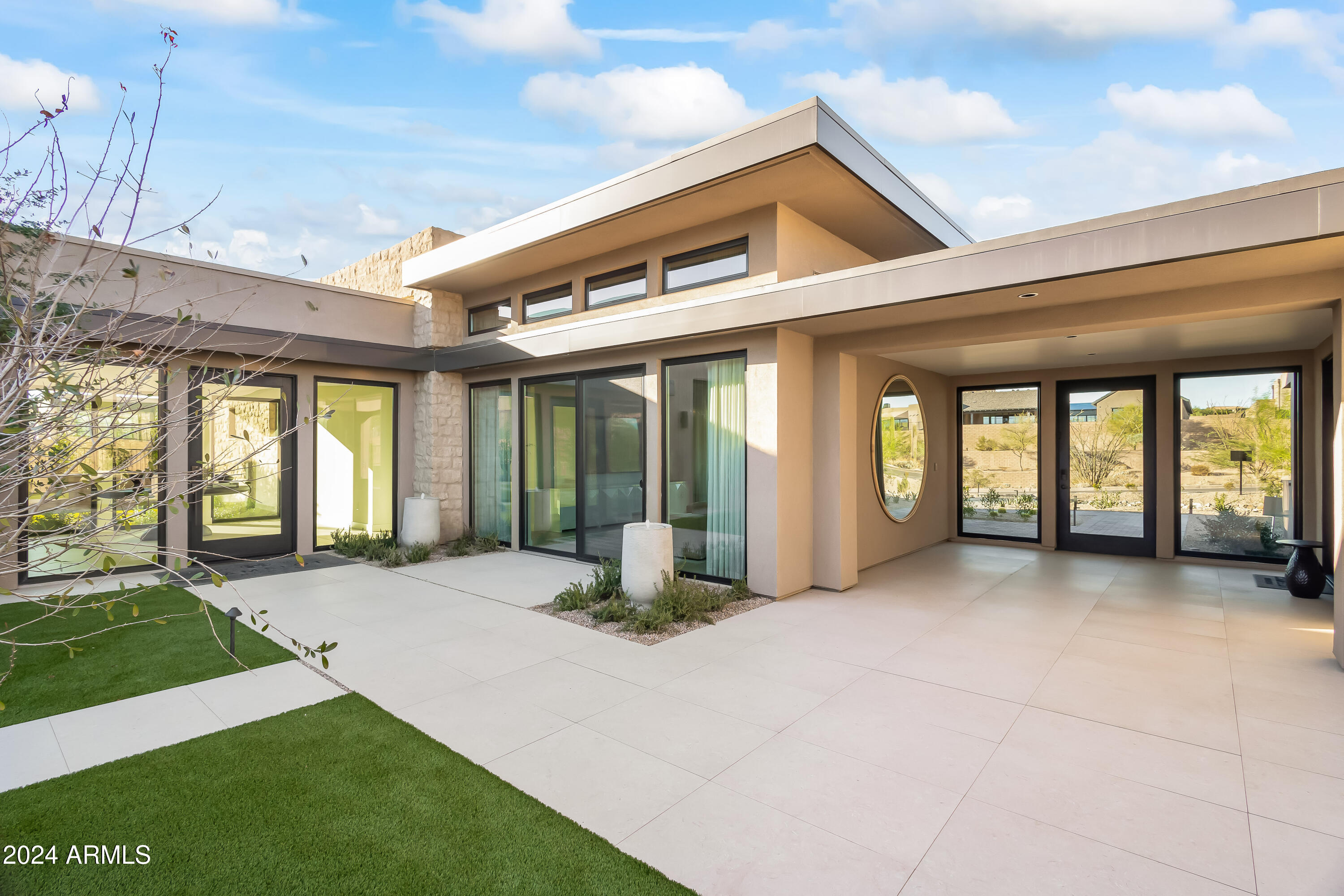 SKYE VIEW - Residential