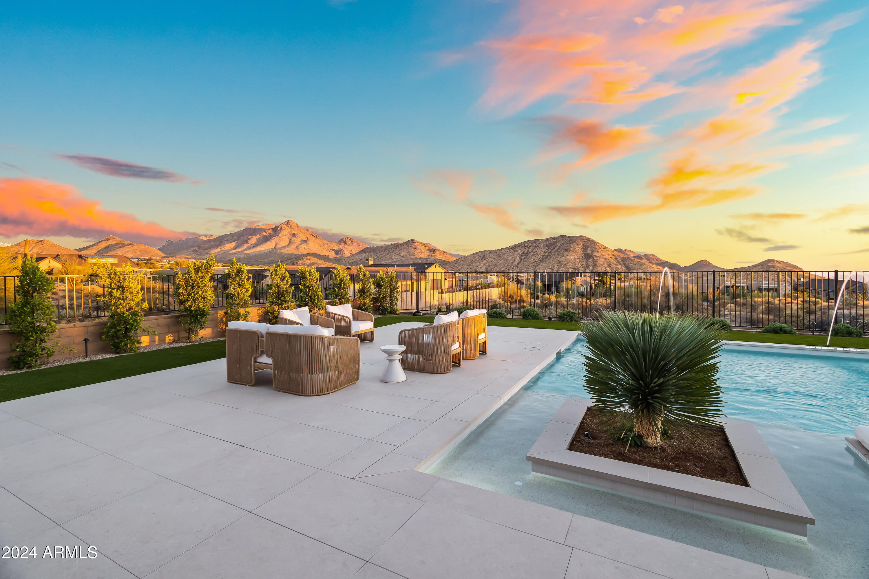 SKYE VIEW - Residential