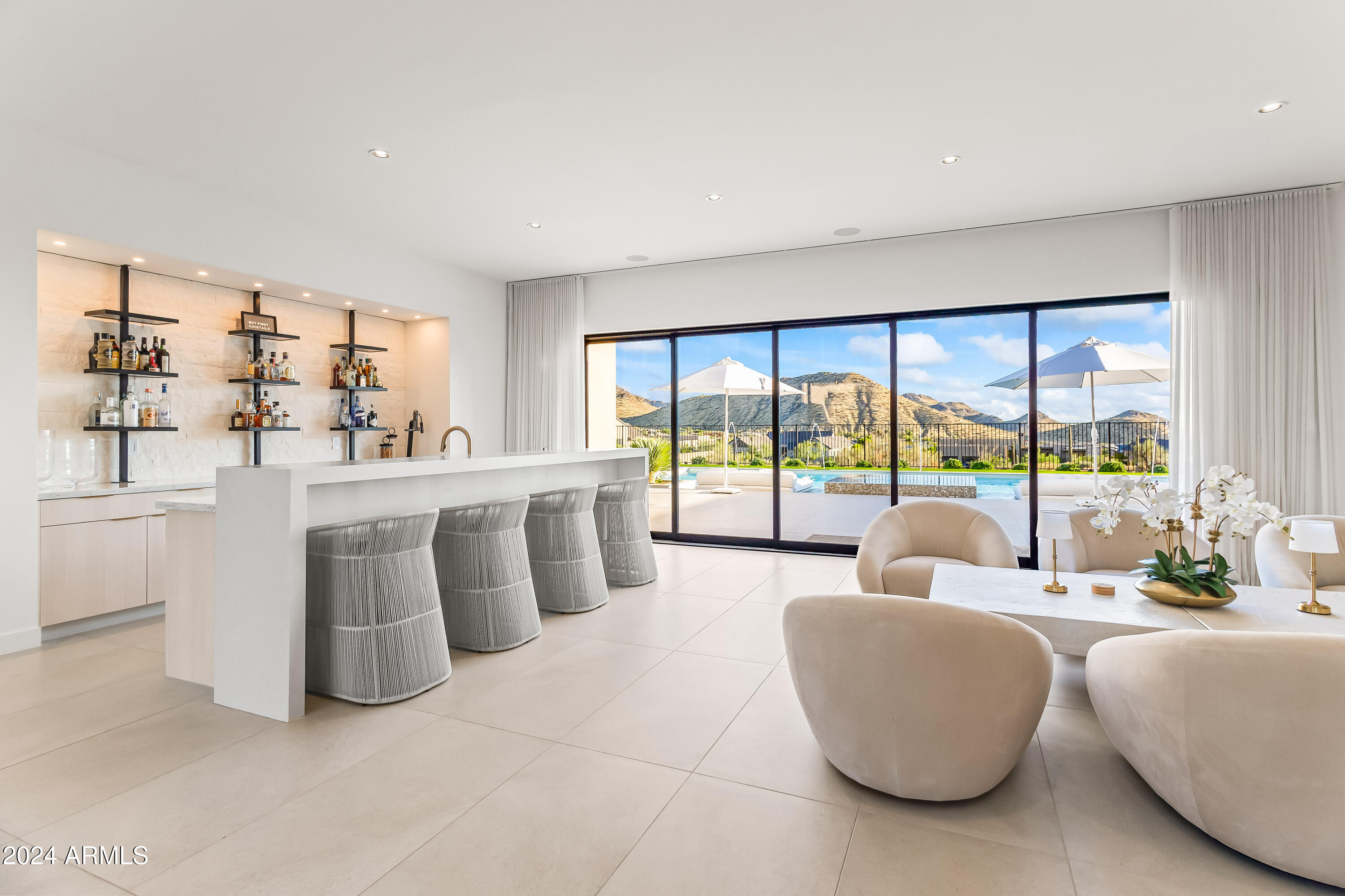 SKYE VIEW - Residential