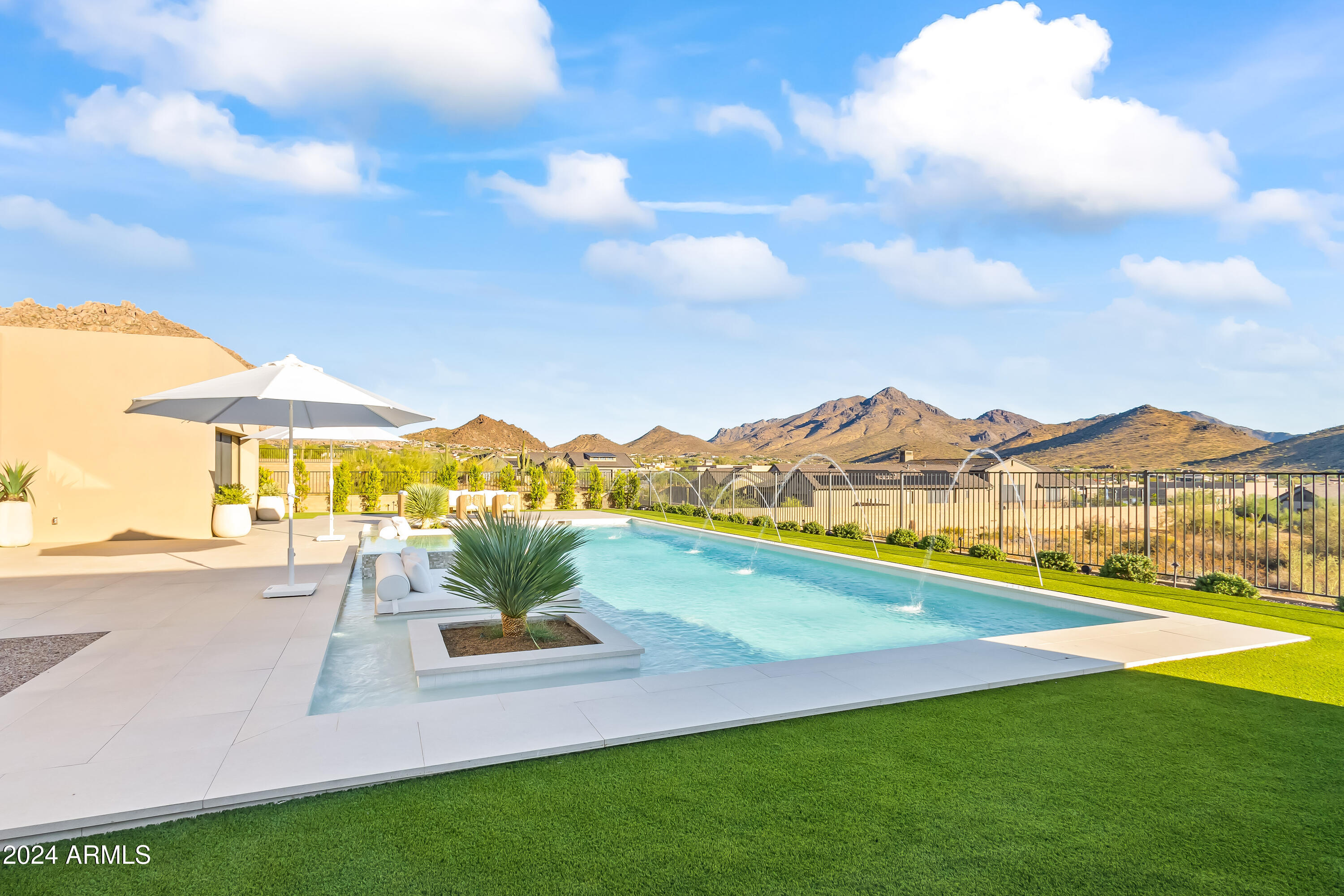 SKYE VIEW - Residential