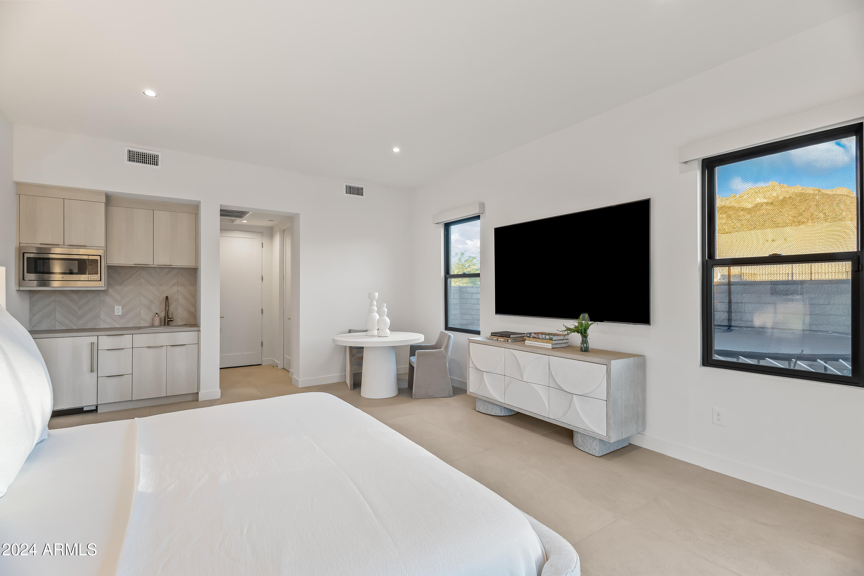 SKYE VIEW - Residential