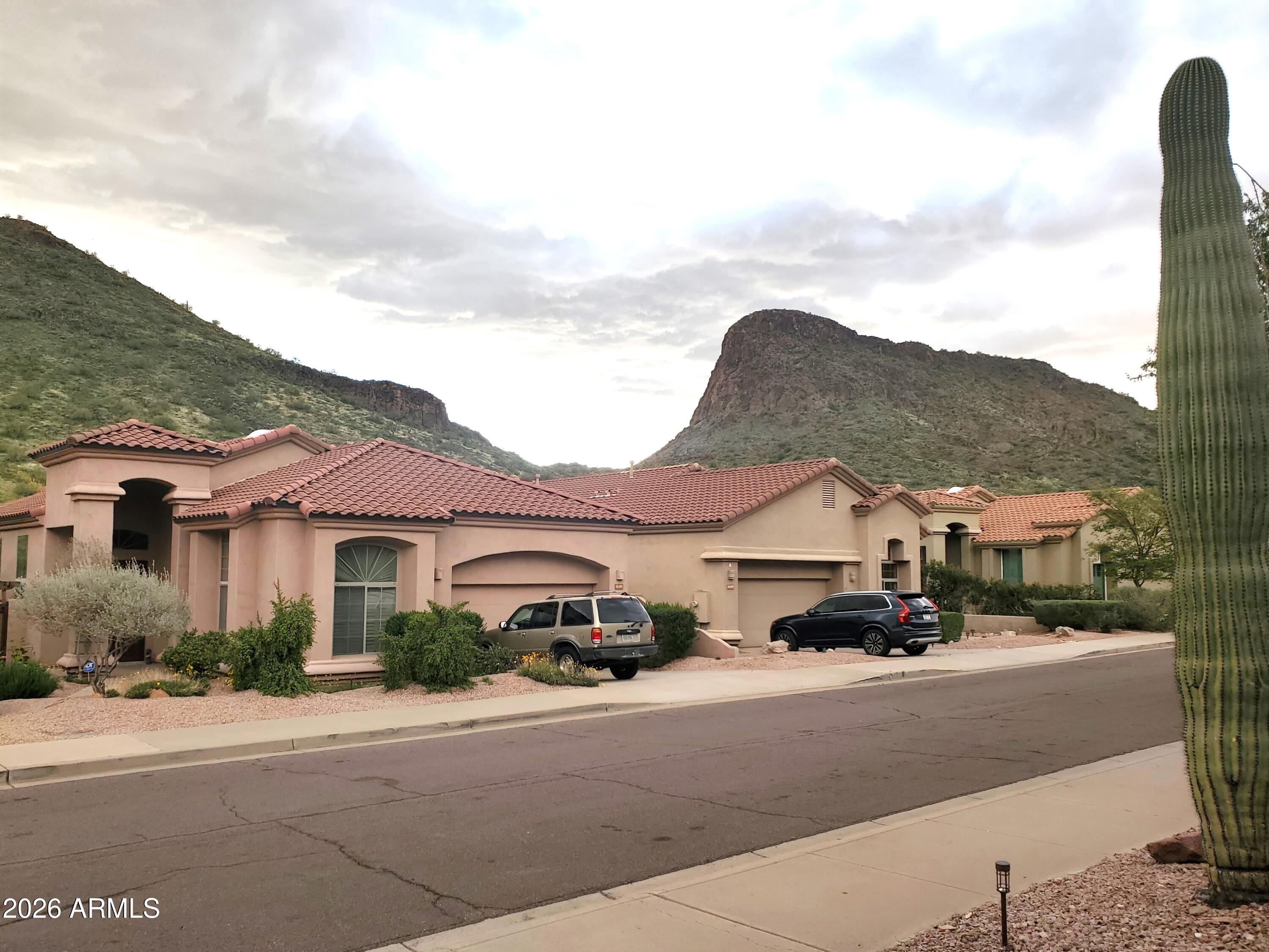 SADDLEVIEW - Residential