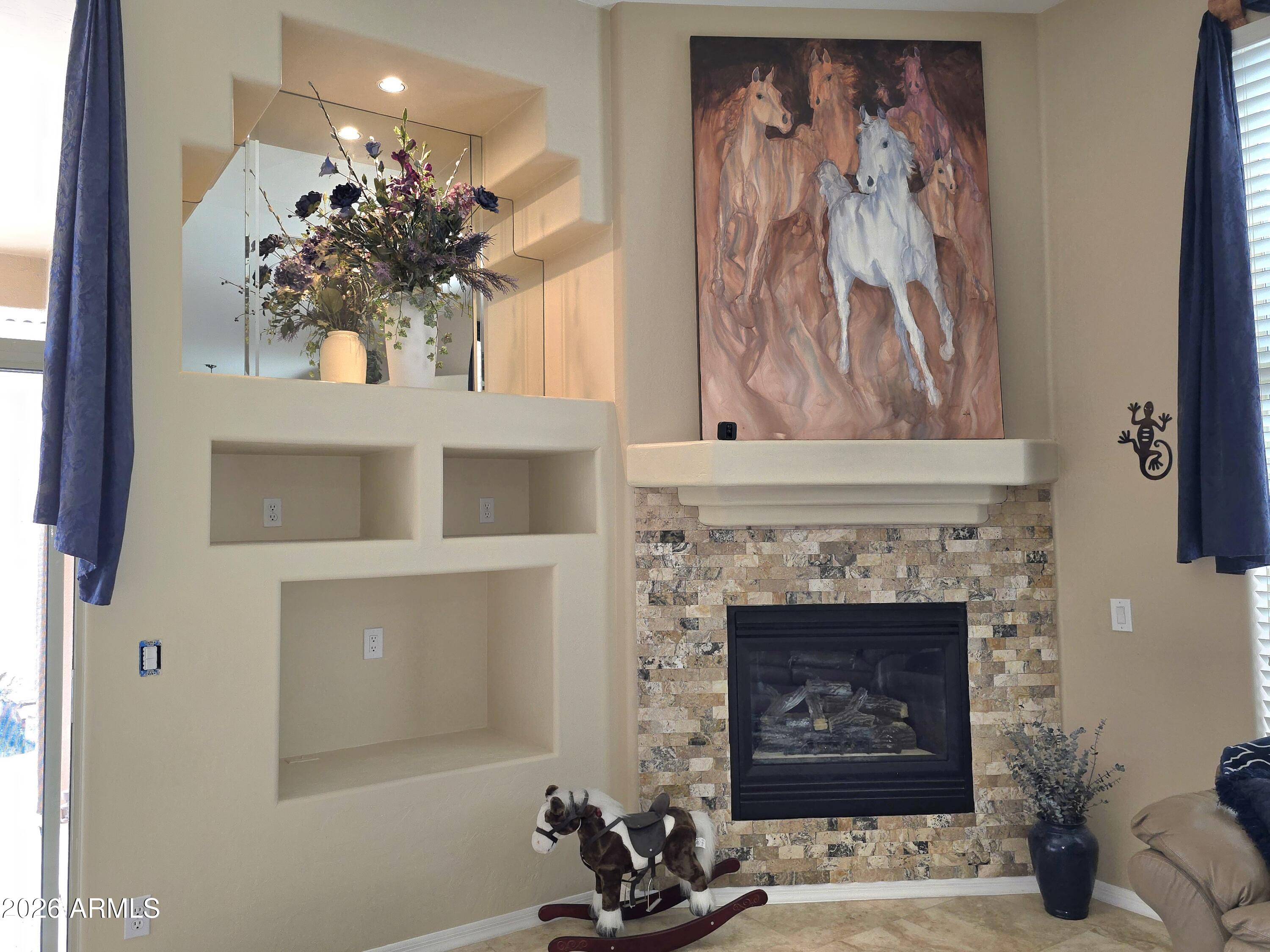 SADDLEVIEW - Residential