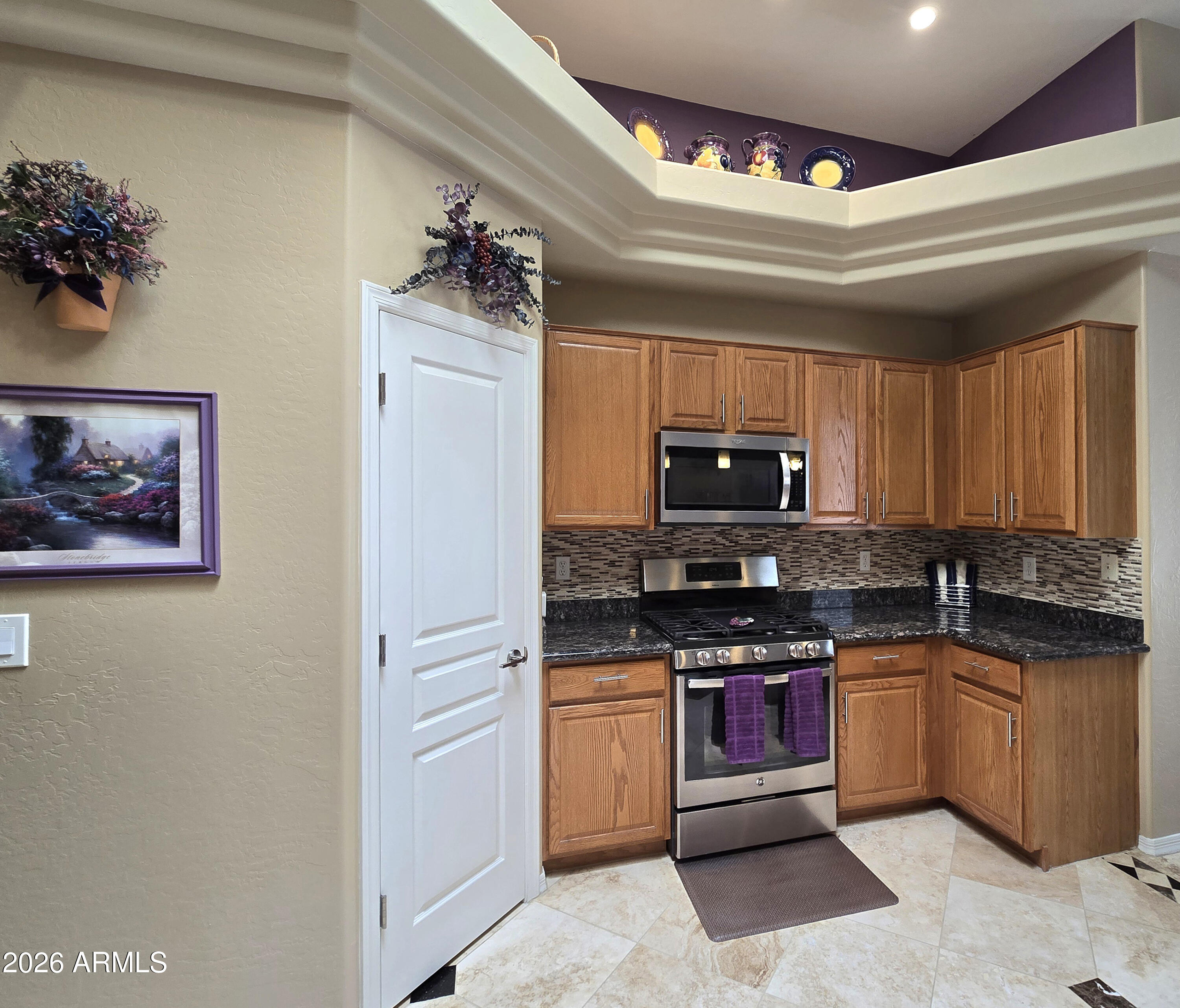 SADDLEVIEW - Residential