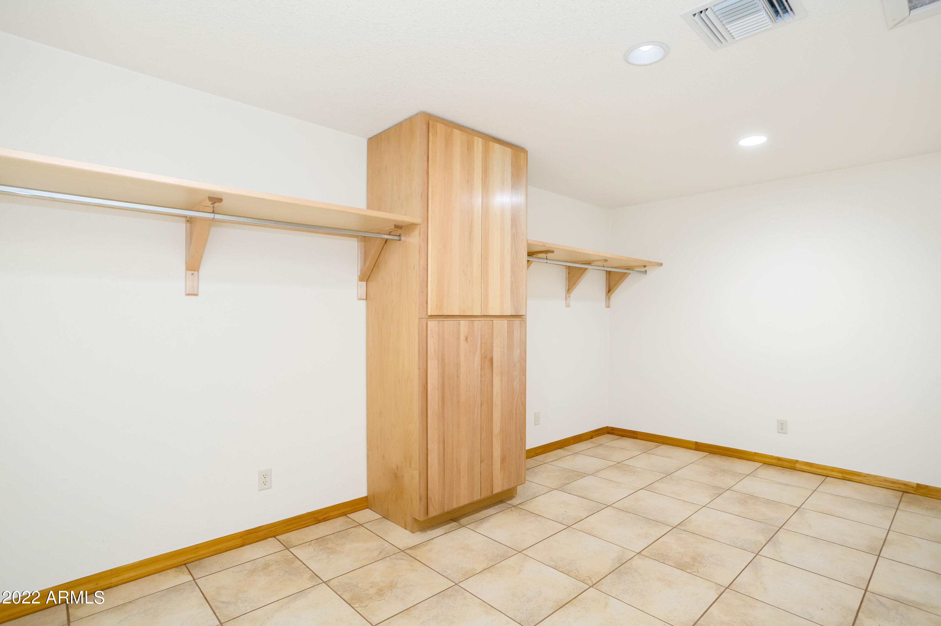 PUEBLO DEL SOL VILLAGE ONE UNIT B - Residential