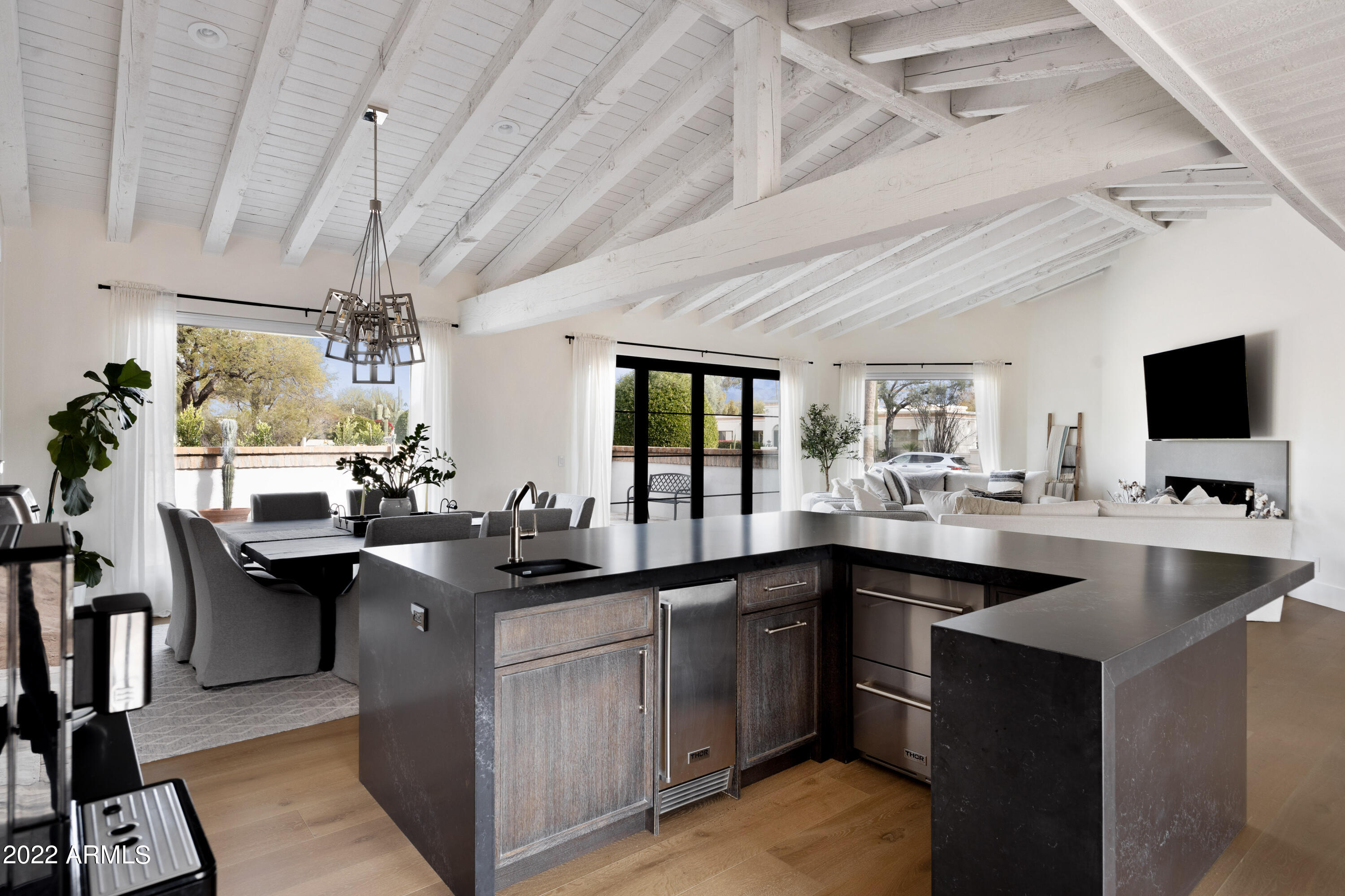 PINNACLE PEAK COUNTRY CLUB - Residential