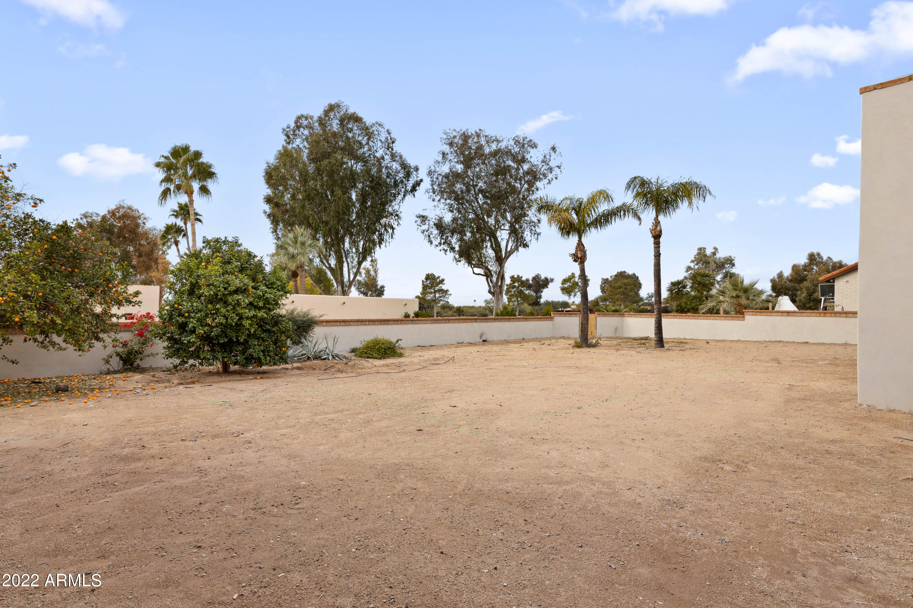 PINNACLE PEAK COUNTRY CLUB - Residential
