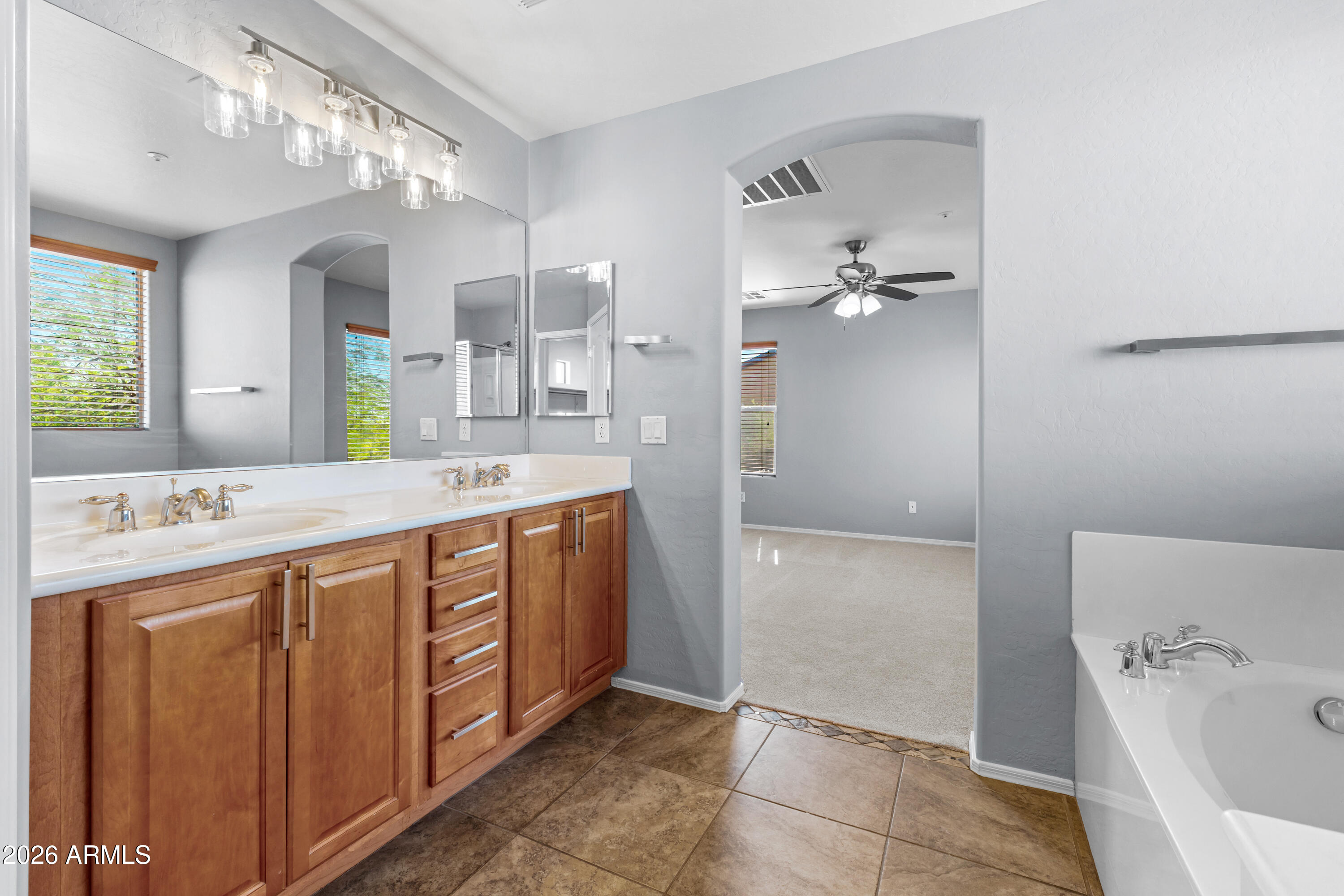 VISTANCIA VILLAGE A PARCEL A37 MCR 066226, Lot 25 - Residential