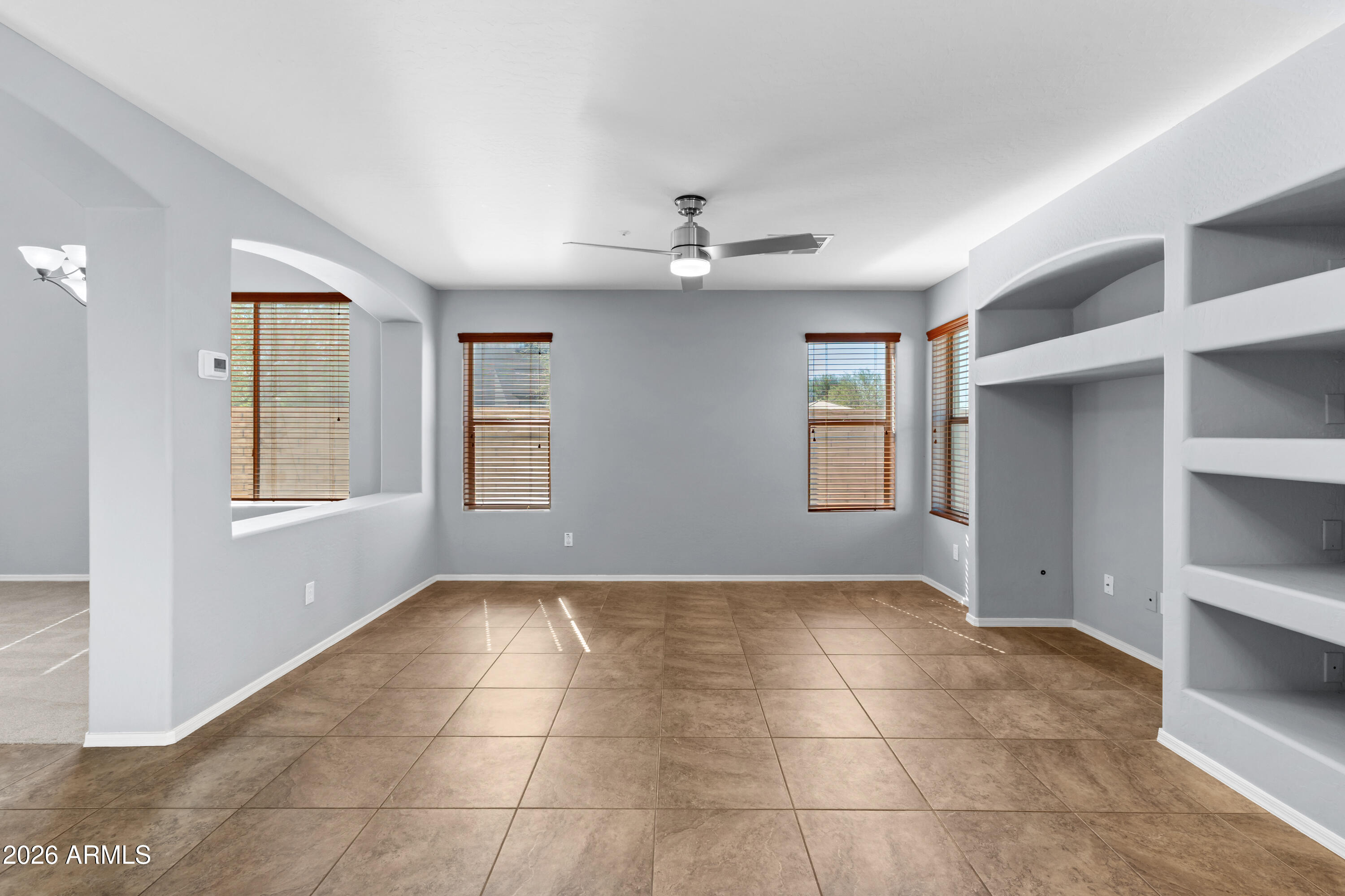 VISTANCIA VILLAGE A PARCEL A37 MCR 066226, Lot 25 - Residential