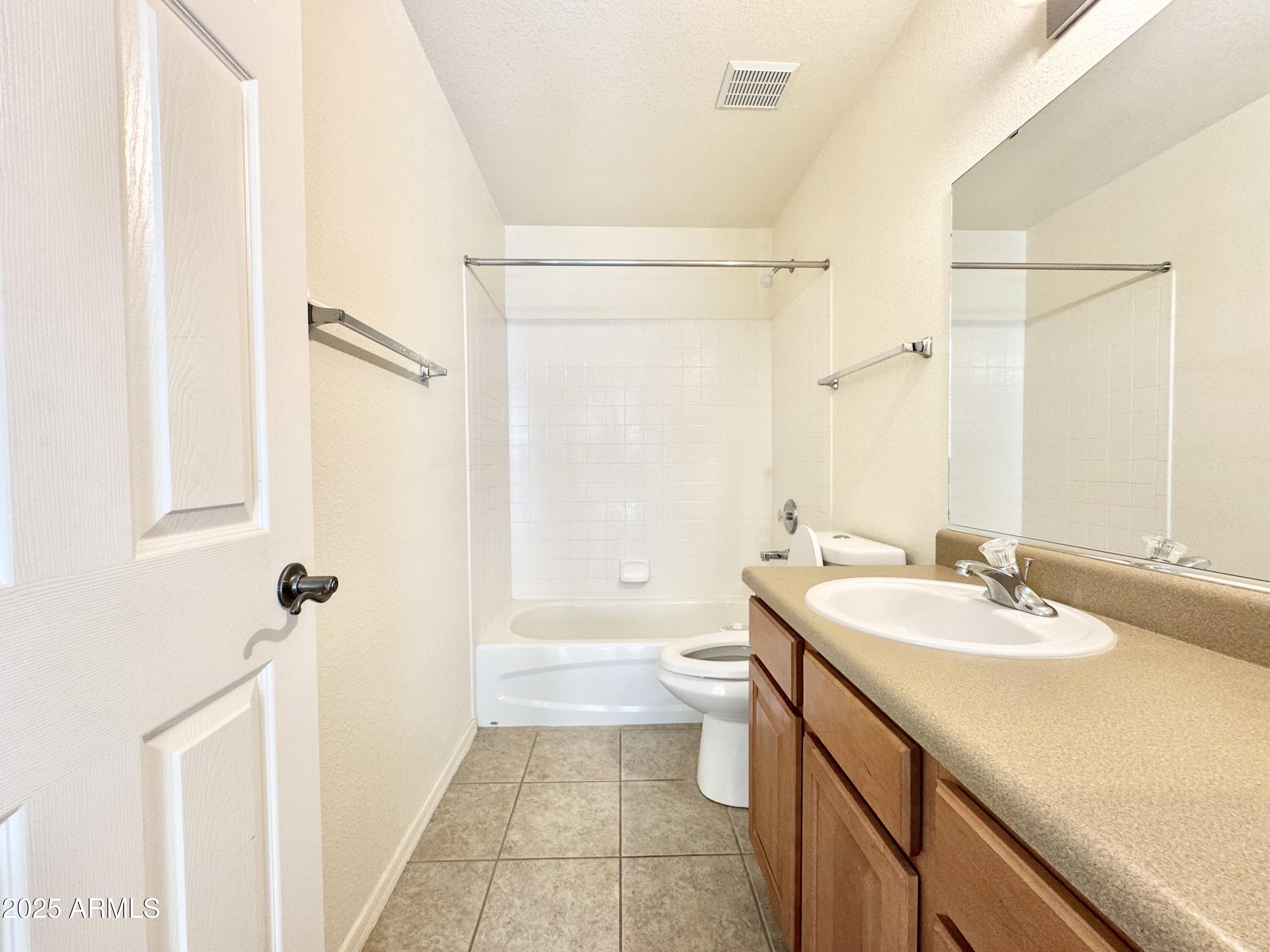 REMINGTON PARK WEST ESTATES - Residential