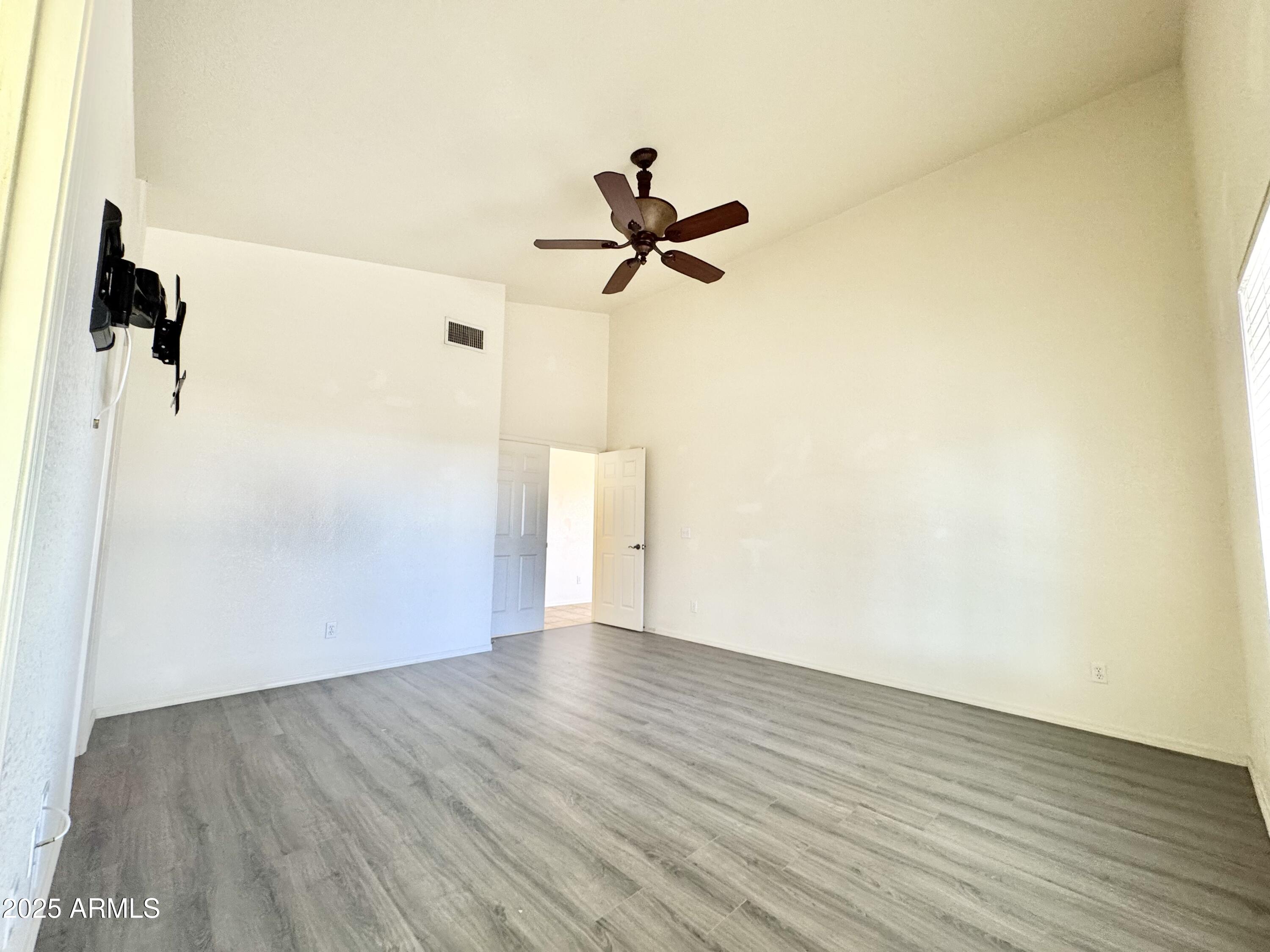 REMINGTON PARK WEST ESTATES - Residential