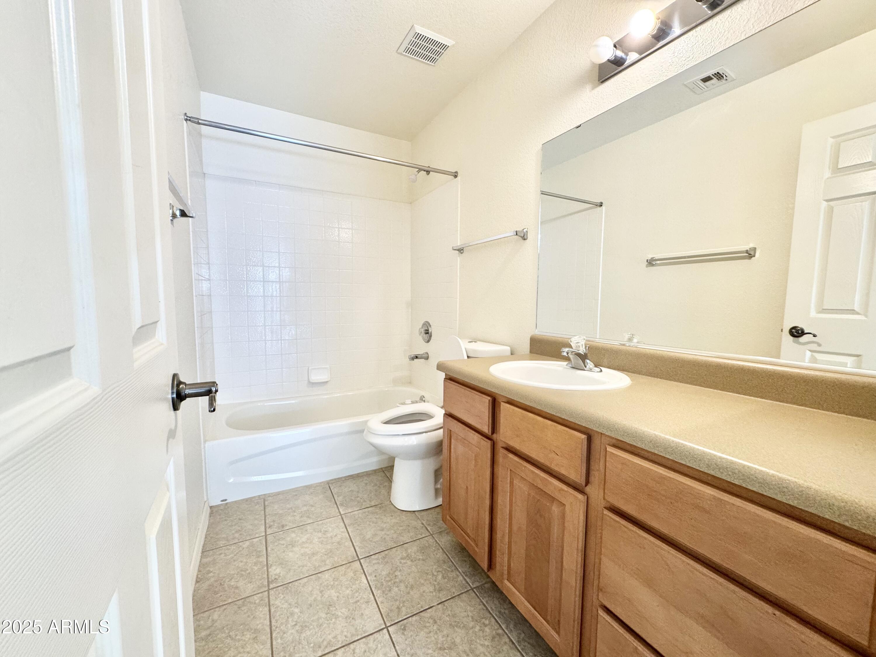REMINGTON PARK WEST ESTATES - Residential