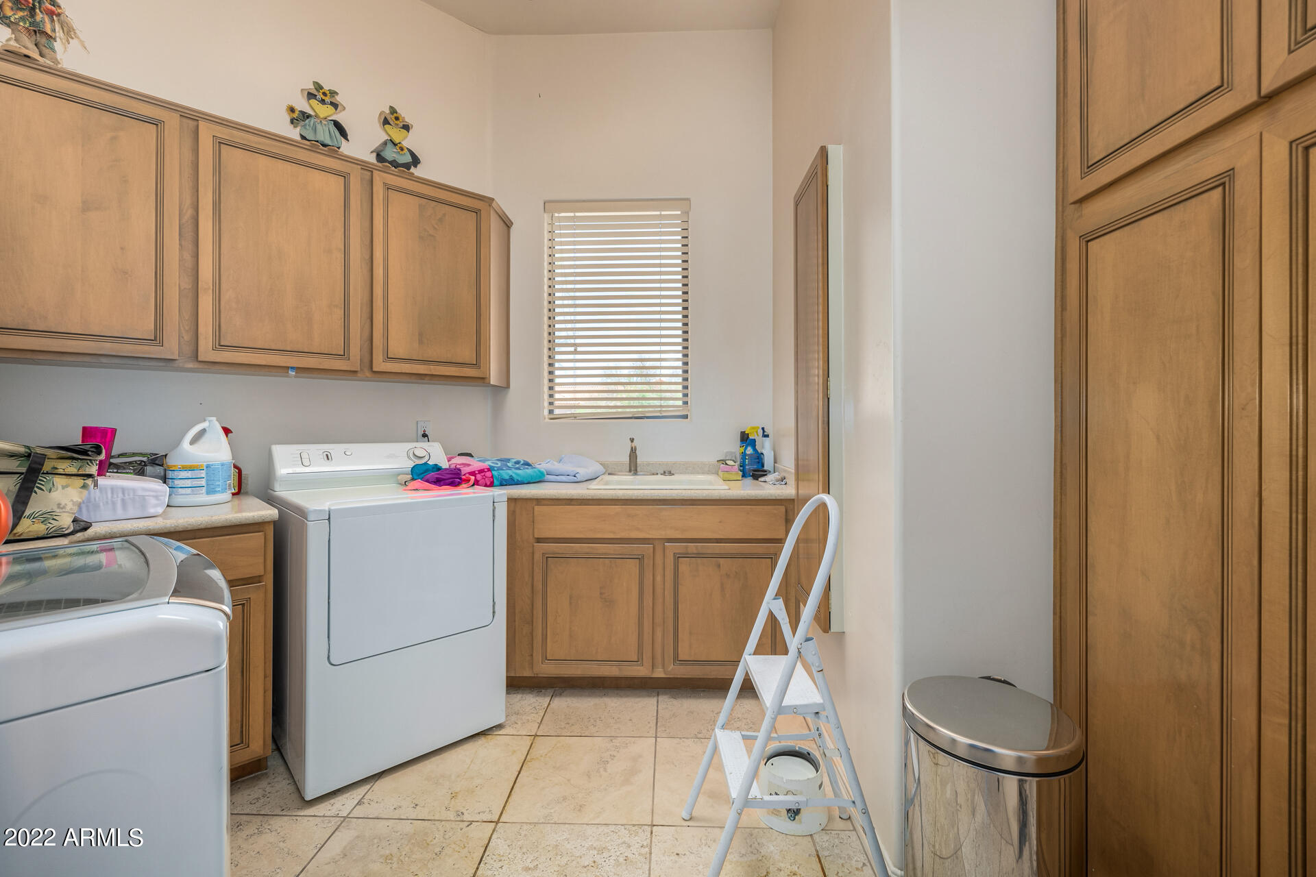 NORTH MOCKINGBIRD COURT - Residential