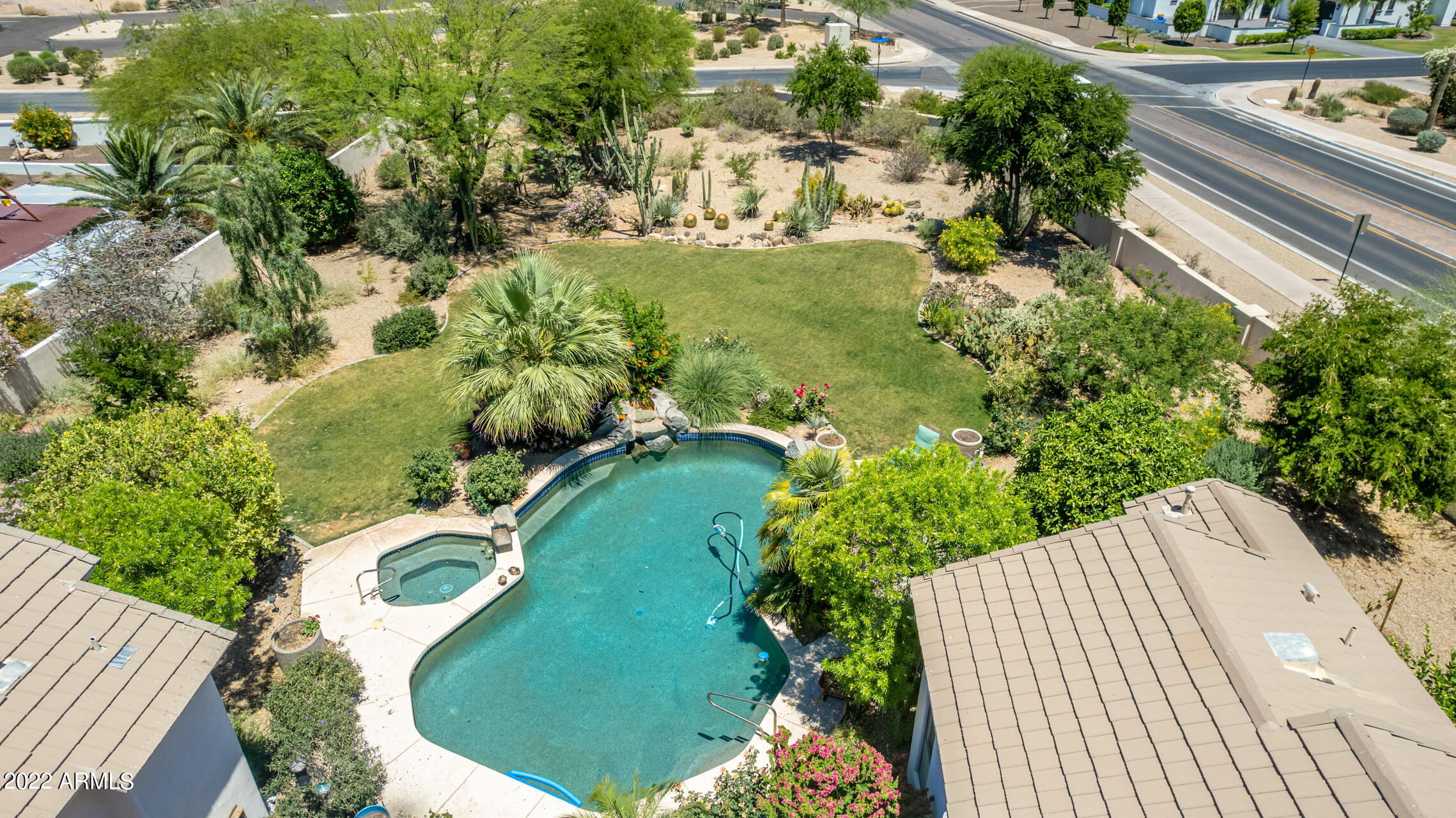 NORTH MOCKINGBIRD COURT - Residential