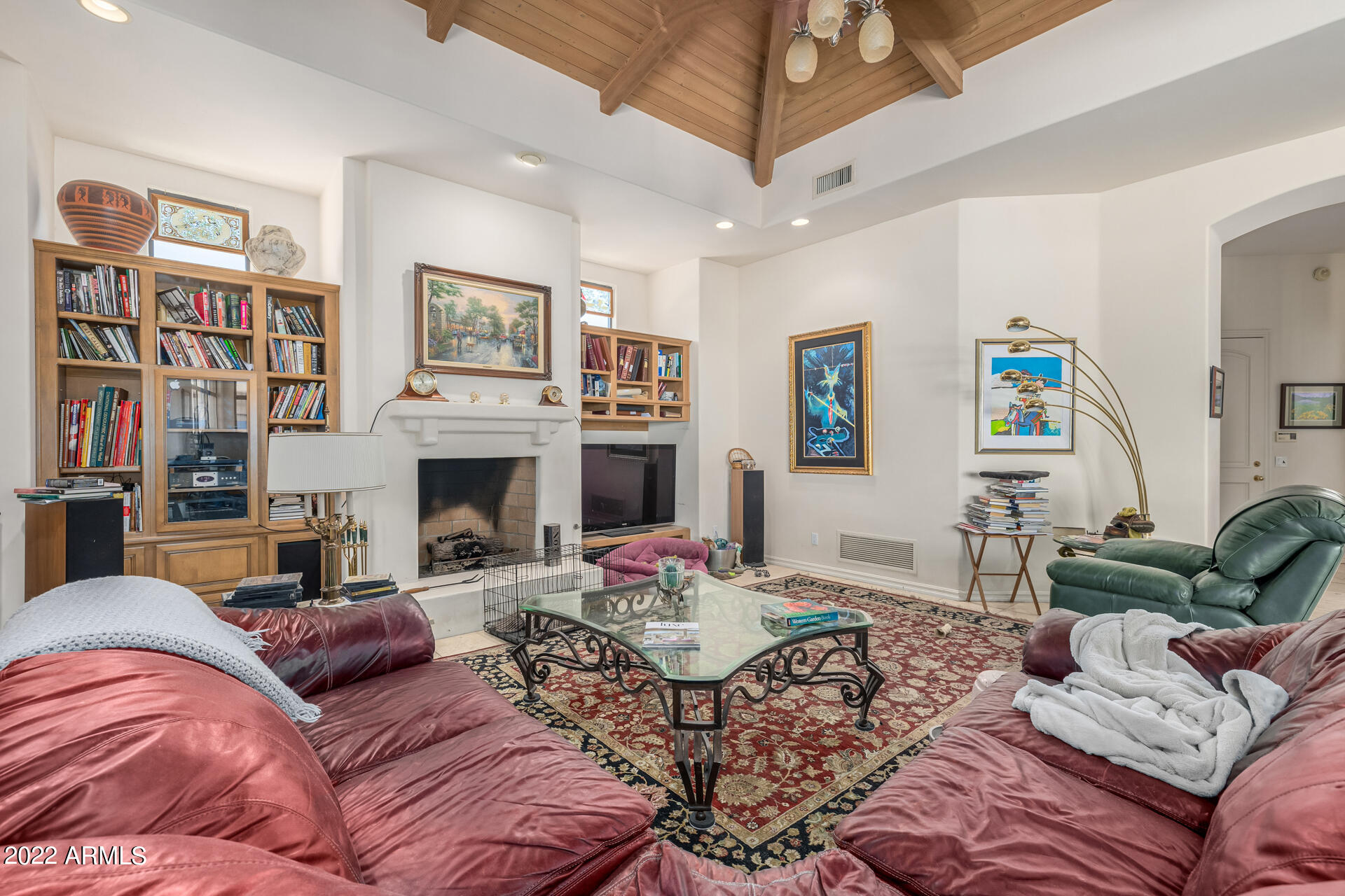 NORTH MOCKINGBIRD COURT - Residential