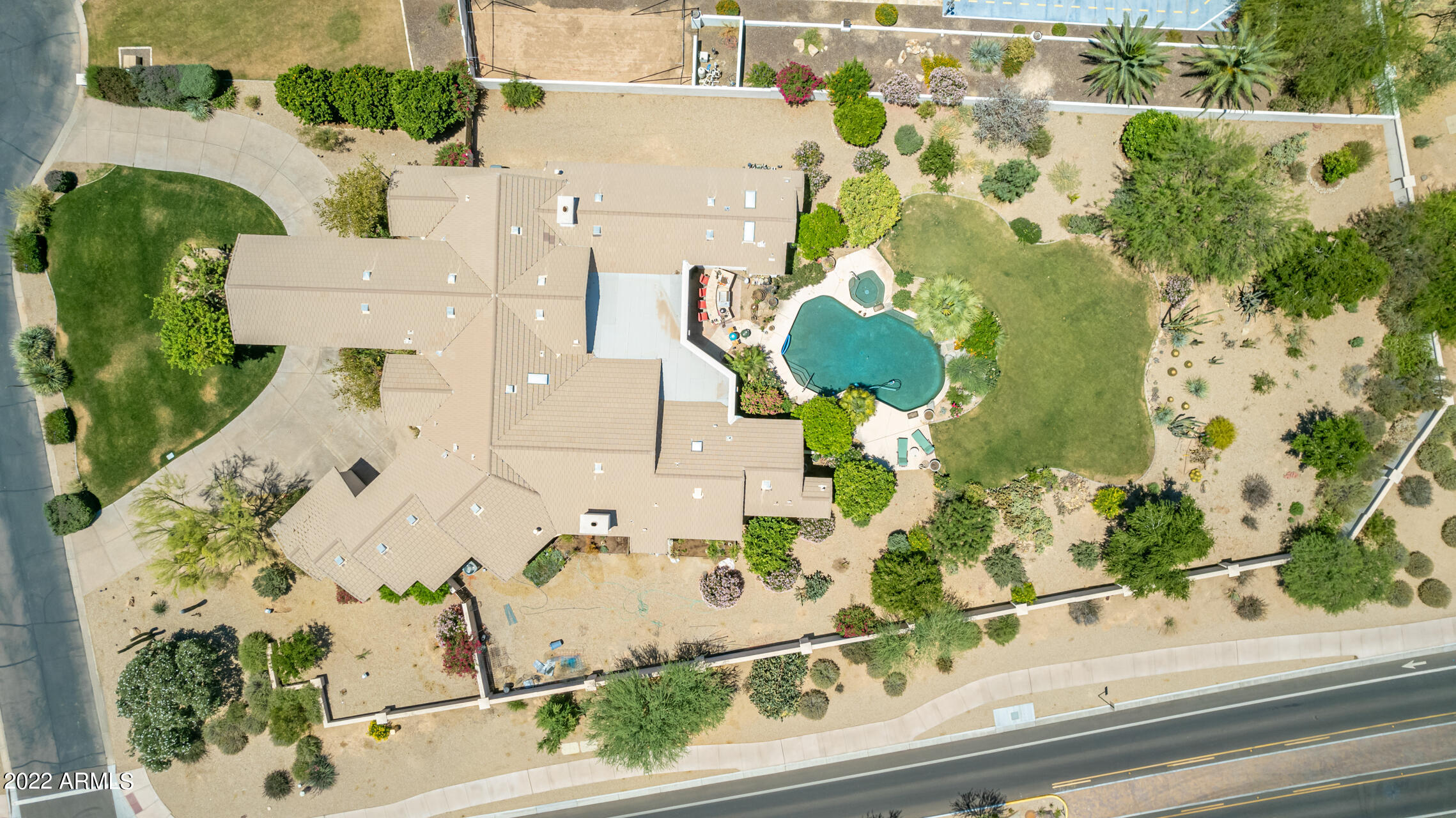 NORTH MOCKINGBIRD COURT - Residential