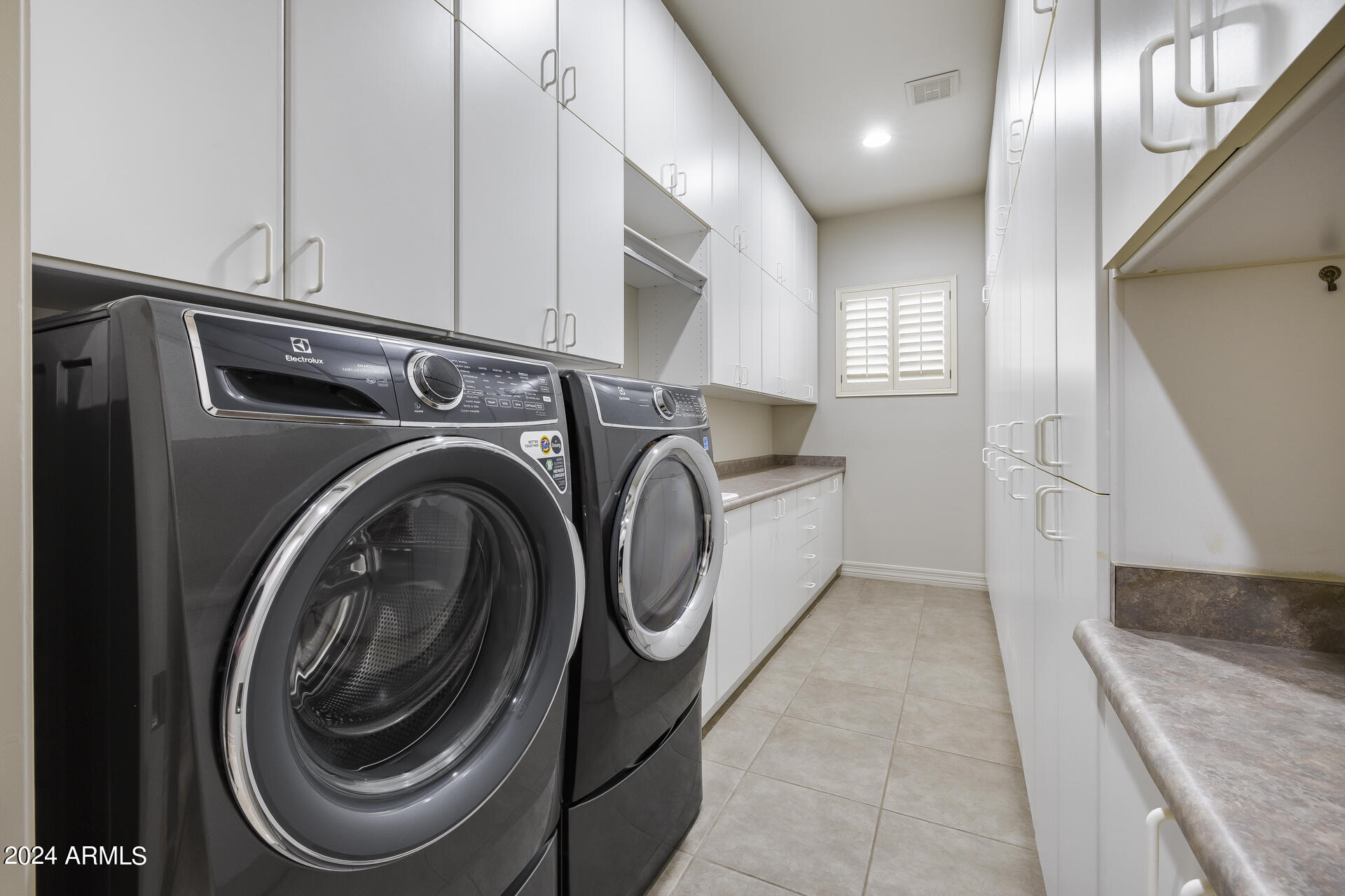 PINNACLE CANYON AT TROON NORTH UNIT 1 - Residential