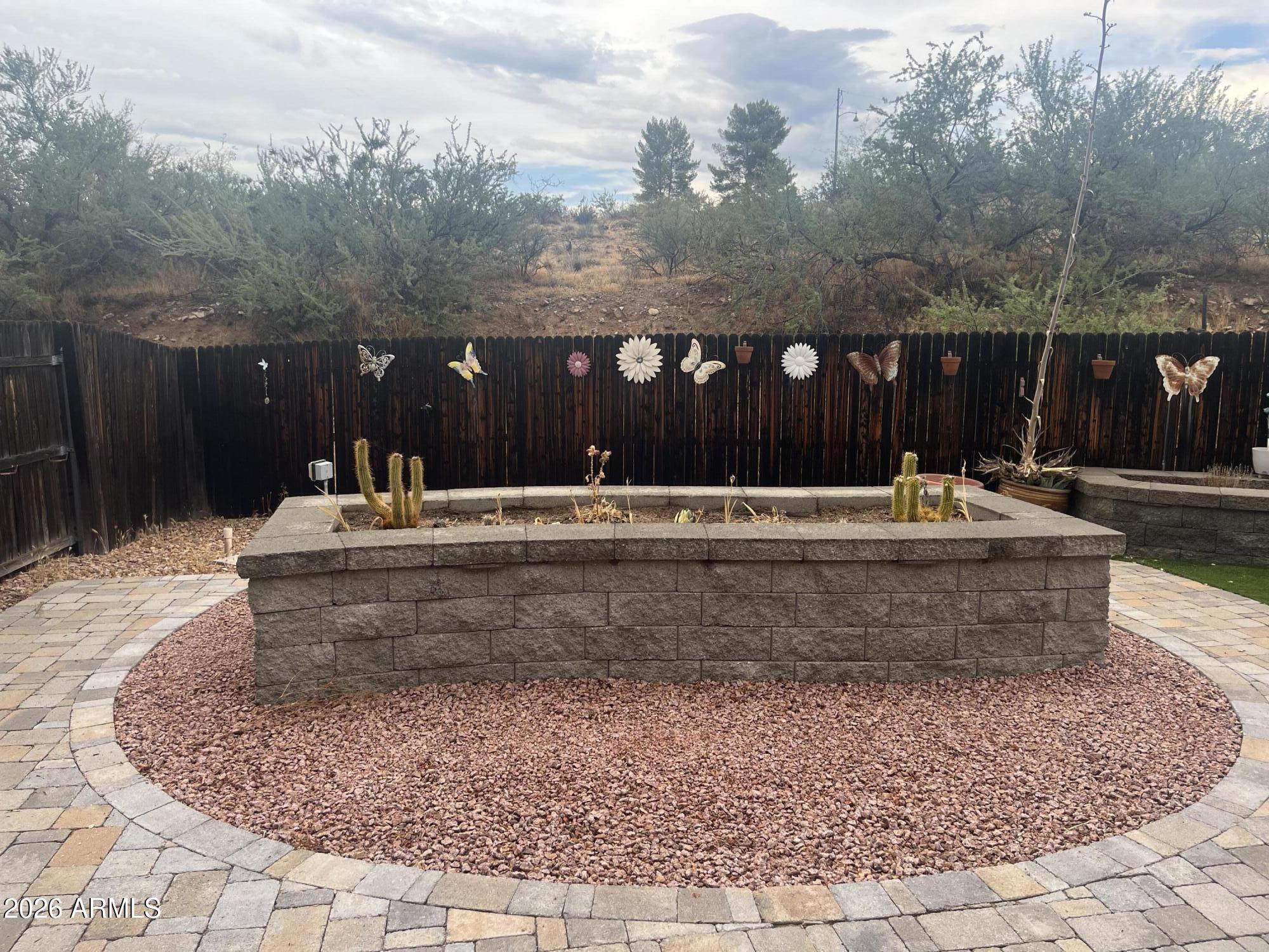 THE CLIFFS UNIT I Lot 12 - Residential