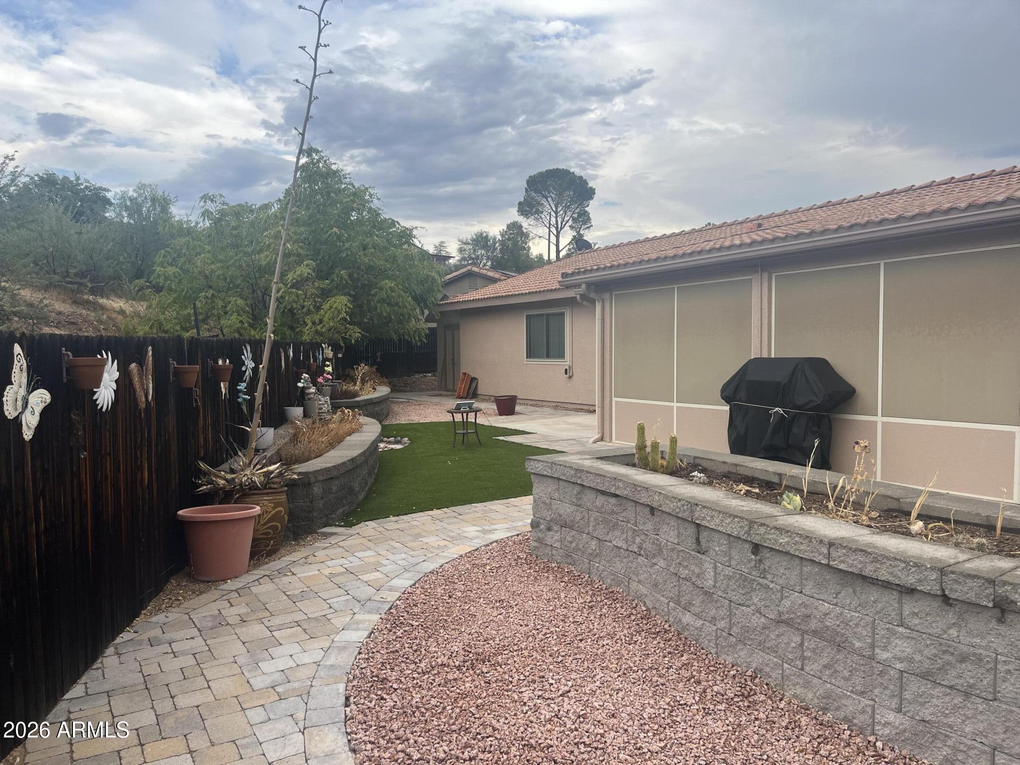 THE CLIFFS UNIT I Lot 12 - Residential