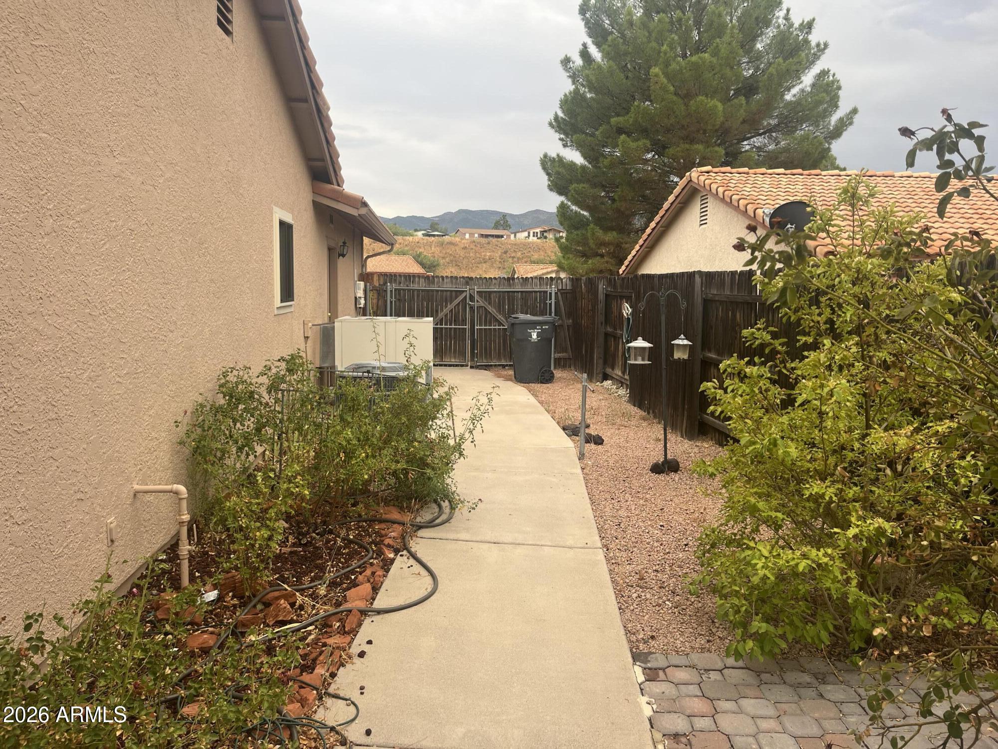 THE CLIFFS UNIT I Lot 12 - Residential