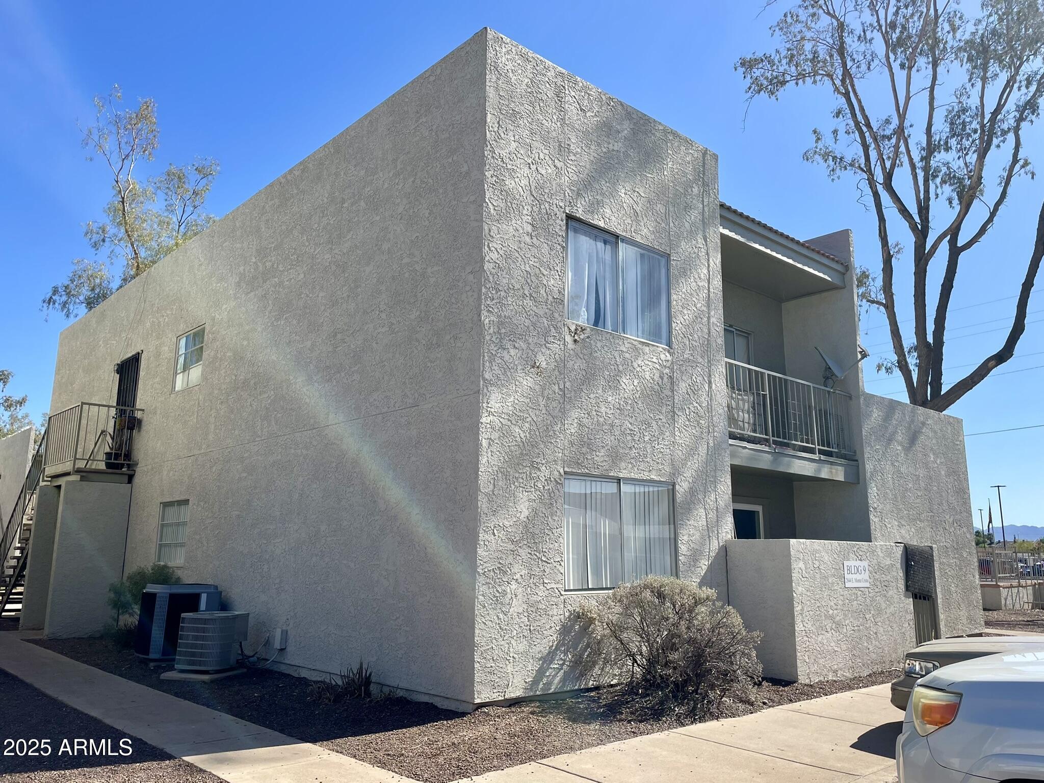 GREENWAY MANOR - Residential Income